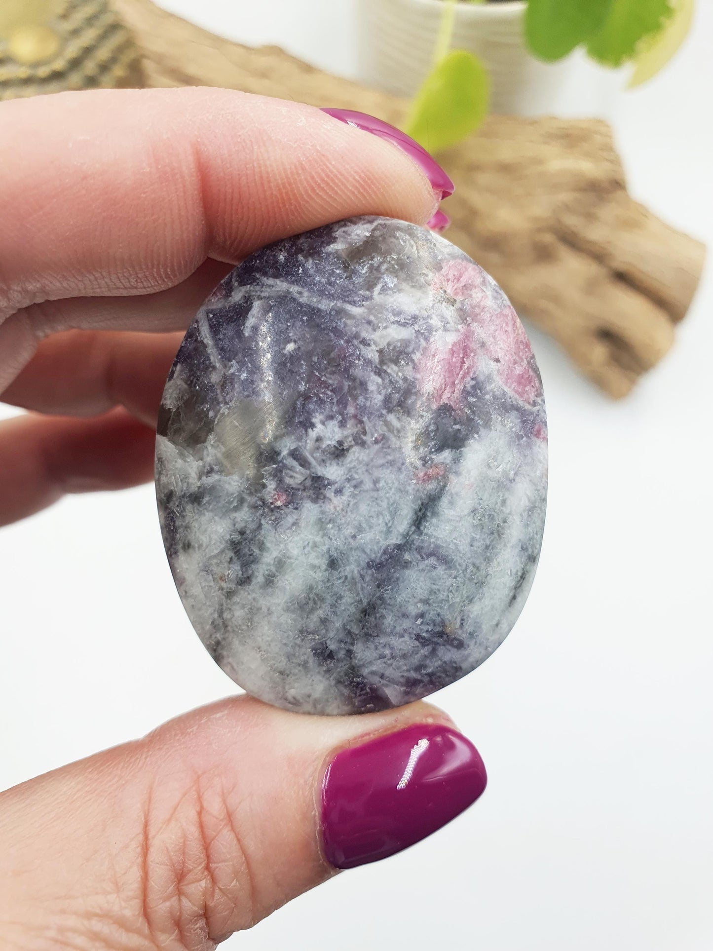 Pretty Little Unicorn Stone Palm / Unicorn Palm Stone / Pegmatite Palm / Pocket Crystal / Meditation Palm / Reiki Crystal Palm - 55g