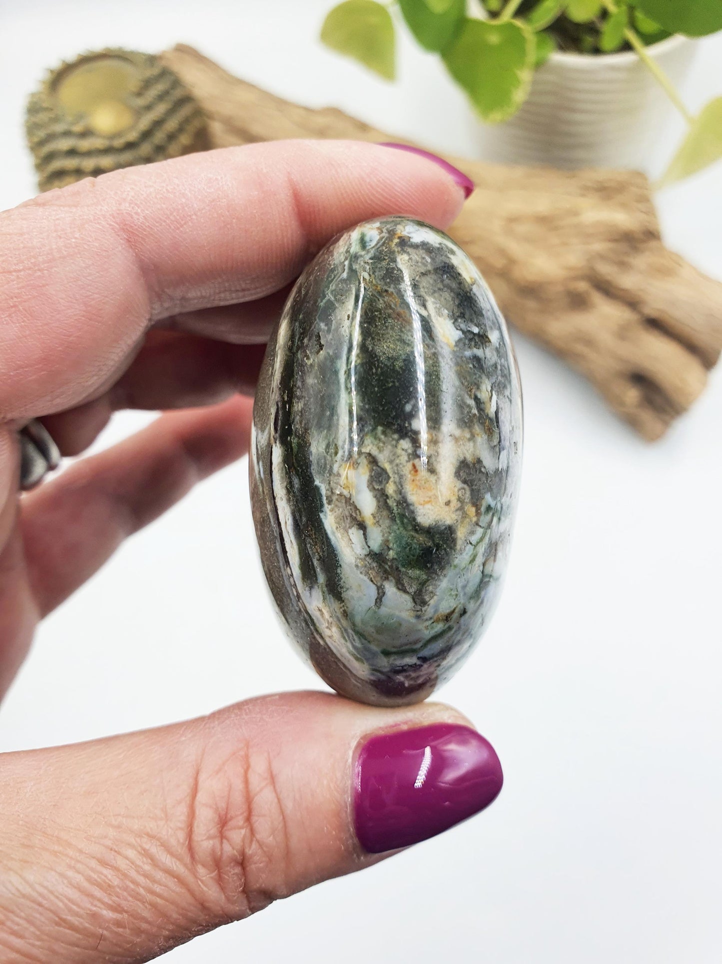 Unique Large Ocean Jasper Palm / Ocean Jasper Palm Stone / OJ Palm / Reiki Crystal Palm / Meditation Palm - 115g