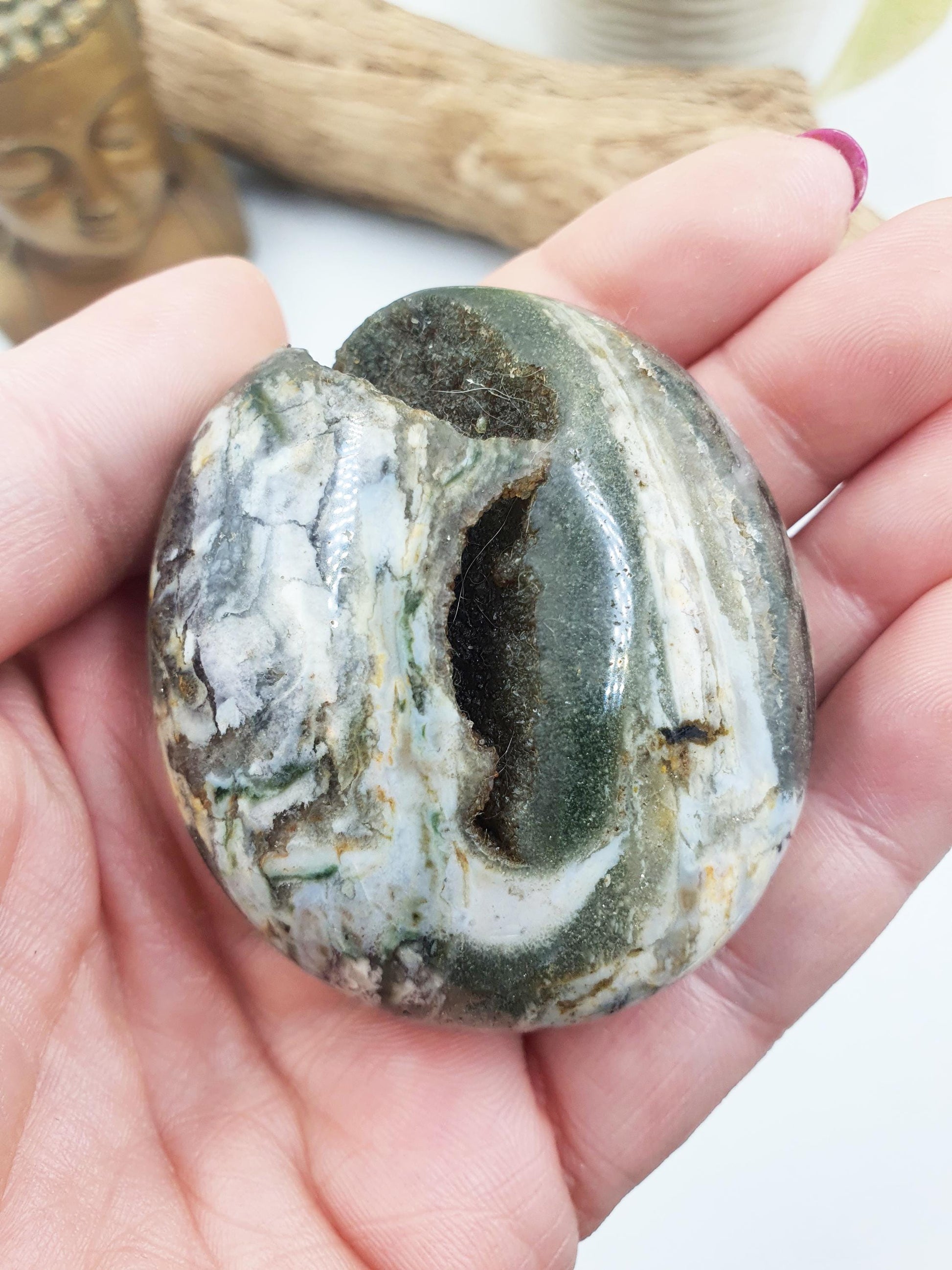 Unique Large Ocean Jasper Palm / Ocean Jasper Palm Stone / OJ Palm / Reiki Crystal Palm / Meditation Palm - 115g