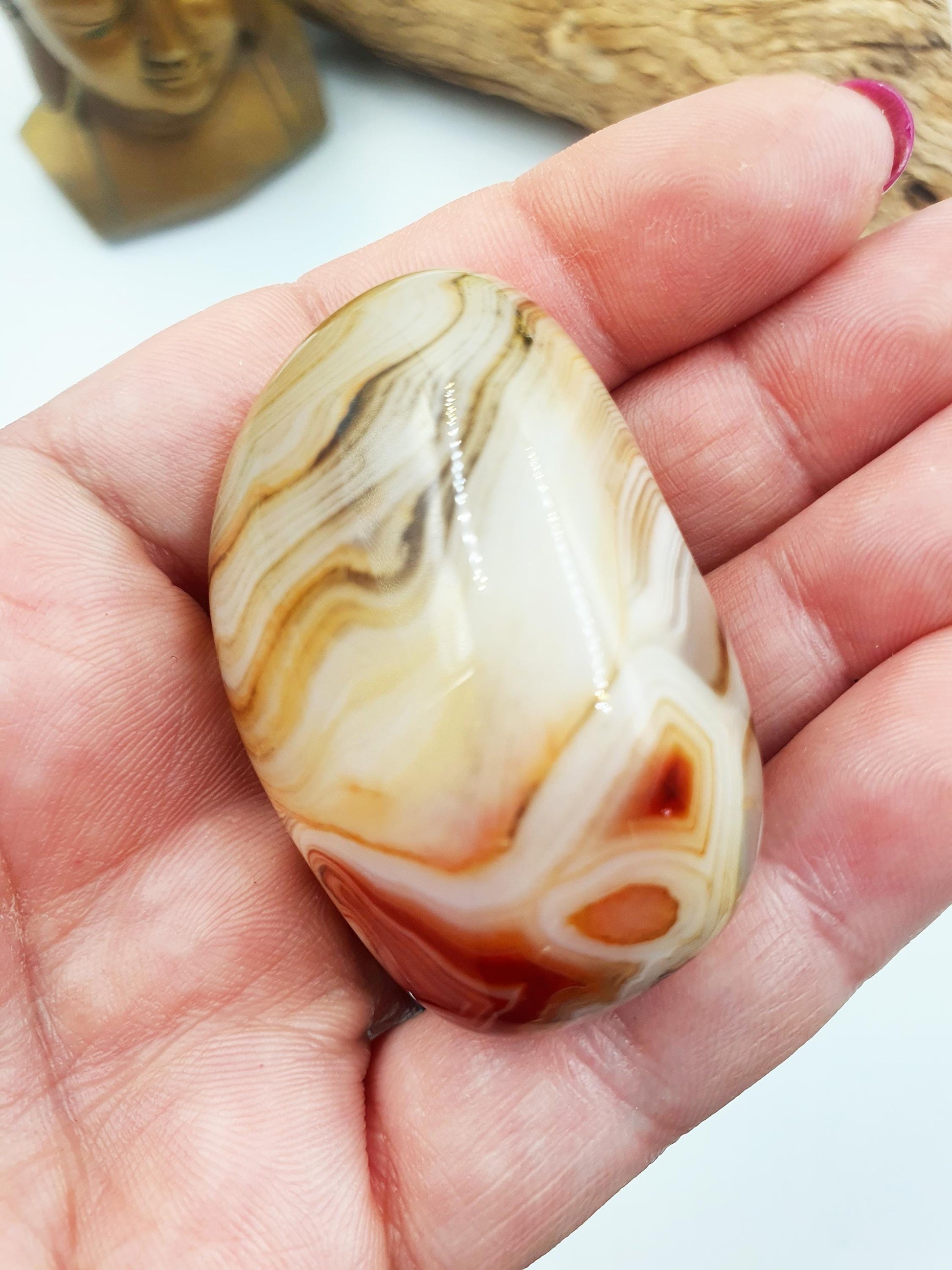 Unique Light Sardonyx Palm / Sardonyx Palm Stone / Healing Palm / Meditation Palm / Reiki Crystal Palm - 65g