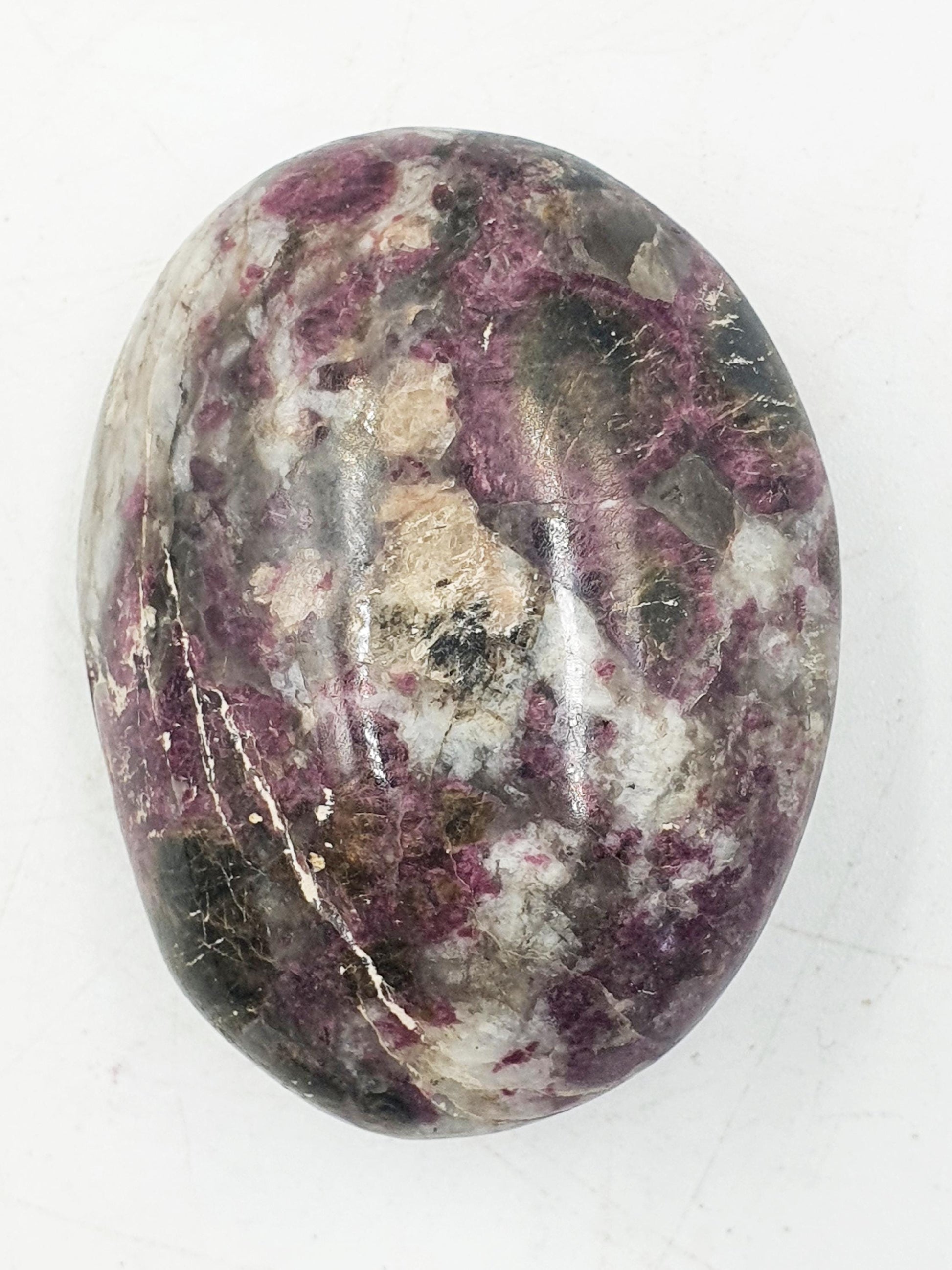 Cute Little Plum Tourmaline Palm / Plum Blossom Tourmaline Palm Stone / Pocket Stone / Meditation Palm - 55g