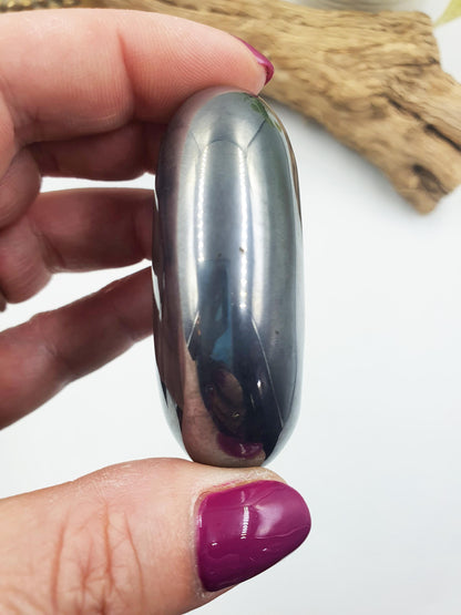 Terahertz Palm / Terahertz Palm Stone / Pocket Crystal / Meditation Palm / Reiki Crystal Palm - 80g