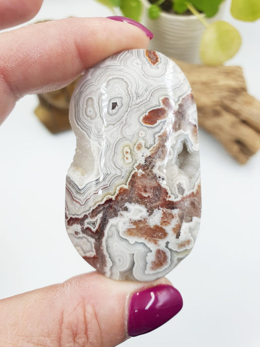 Stunning Mexican Crazy Lace Agate Palm / Crazy Lace Agate Palm Stone / Drusy Agate Palm / Meditation Palm - 65g