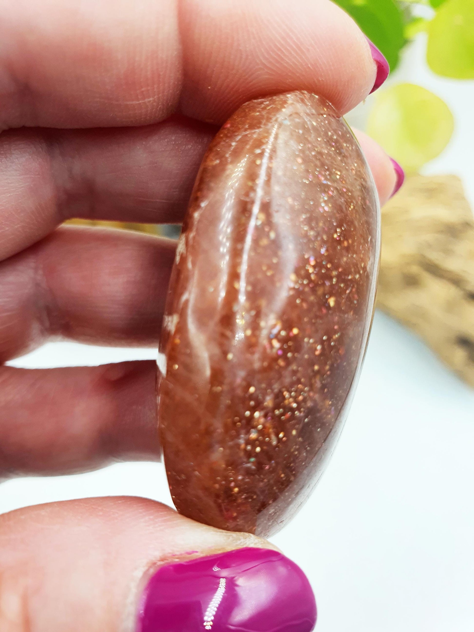 Cute Flashy Sunstone Palm / Sunstone Palm Stone / Sunstone Palmstone / Meditation Palm / Reiki Crystal Palm - 42g