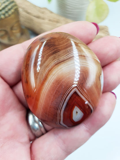Beautiful Sardonyx Palm / Sardonyx Palm Stone / Healing Palm / Meditation Palm / Reiki Crystal Palm - 70g