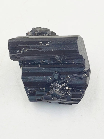 High Grade Flashy Raw Black Tourmaline Piece / Raw Sparkly Tourmaline / Raw Crystal / Tourmaline Specimen / Pendant Making - 10g