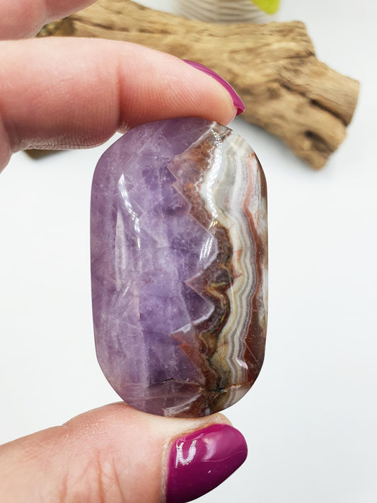 Beautiful Amethyst Agate Palm / Amethyst Agate Palm Stone / Amethyst Palm / Amethyst Agate / Reiki Crystal Palm - 45g
