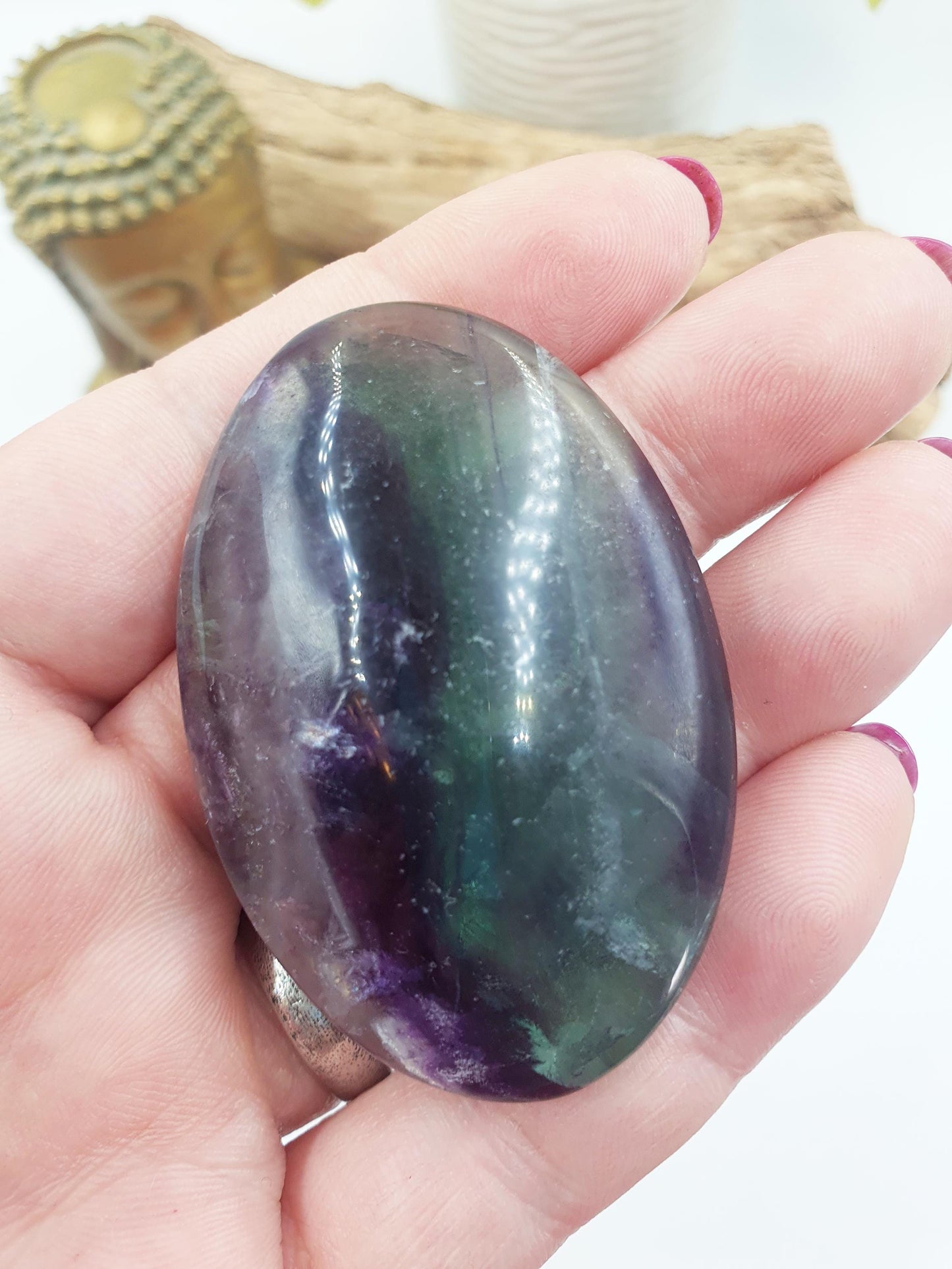Beautiful Fluorite Palm with large rainbow / Fluorite Palm Stone / Purple and Green Fluorite Palm Stone / Reiki Crystal Palm - 60g