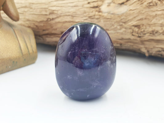 Unique Standing Amethyst Palm with rainbow/ Amethyst Palm Stone / Amethyst Pocket Stone / Crystal Healing / Meditation Palm - 65g
