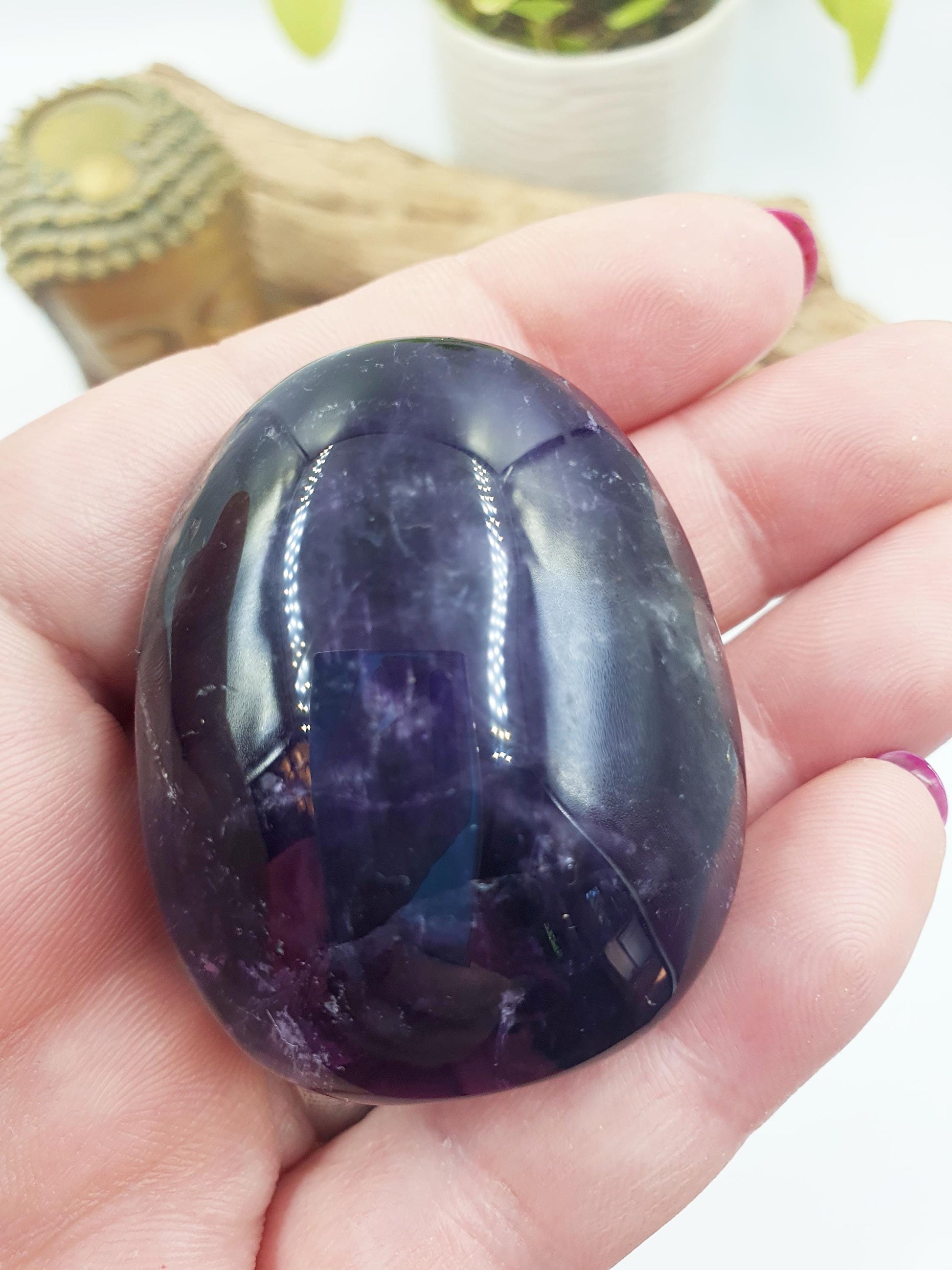 Unique Standing Amethyst Palm with rainbow/ Amethyst Palm Stone / Amethyst Pocket Stone / Crystal Healing / Meditation Palm - 65g