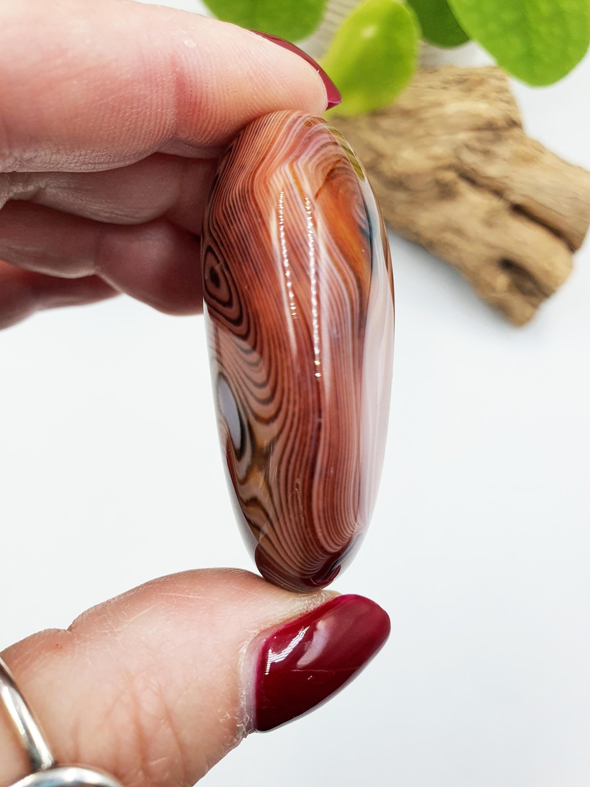 Beautiful Sardonyx Palm / Sardonyx Palm Stone / Healing Palm / Meditation Palm / Reiki Crystal Palm - 60g