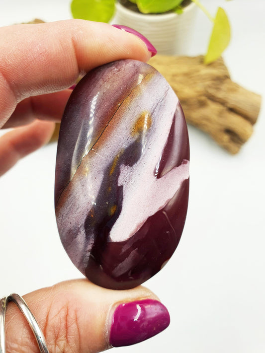 Large Mookaite Jasper Palm / Mookaite Jasper Palm Stone / Pocket Stone / Meditation Palm / Reiki Crystal Palm - 75g