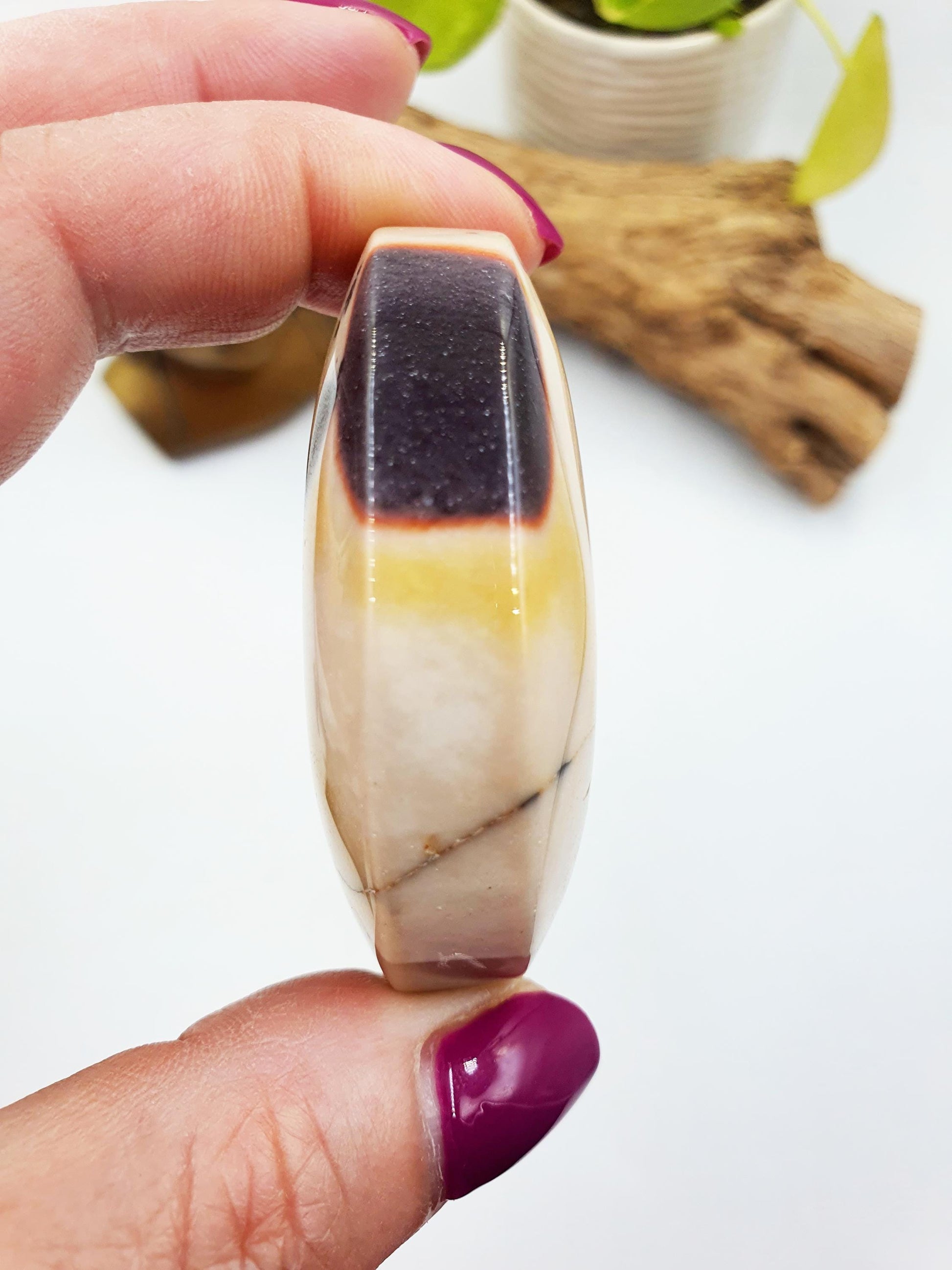 Unique Mookaite Jasper Palm with Dendritic / Mookaite Jasper Palm Stone / Pocket Stone / Meditation Palm / Reiki Crystal Palm - 90g