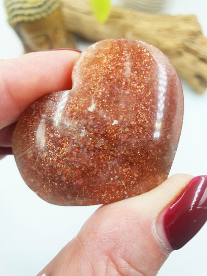 Sparkly Sunstone Heart / Sunstone Crystal Puff Heart / Confetti Sunstone Heart Carving - 35g