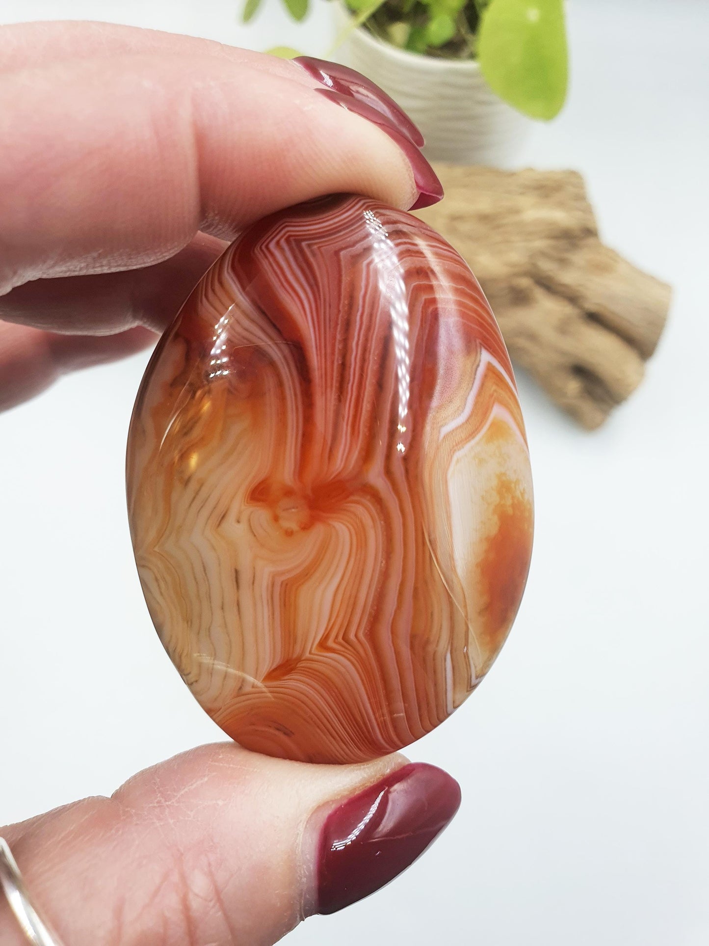 Stunning Sardonyx Palm / Sardonyx Palm Stone / Healing Palm / Meditation Palm / Reiki Crystal Palm - 45g