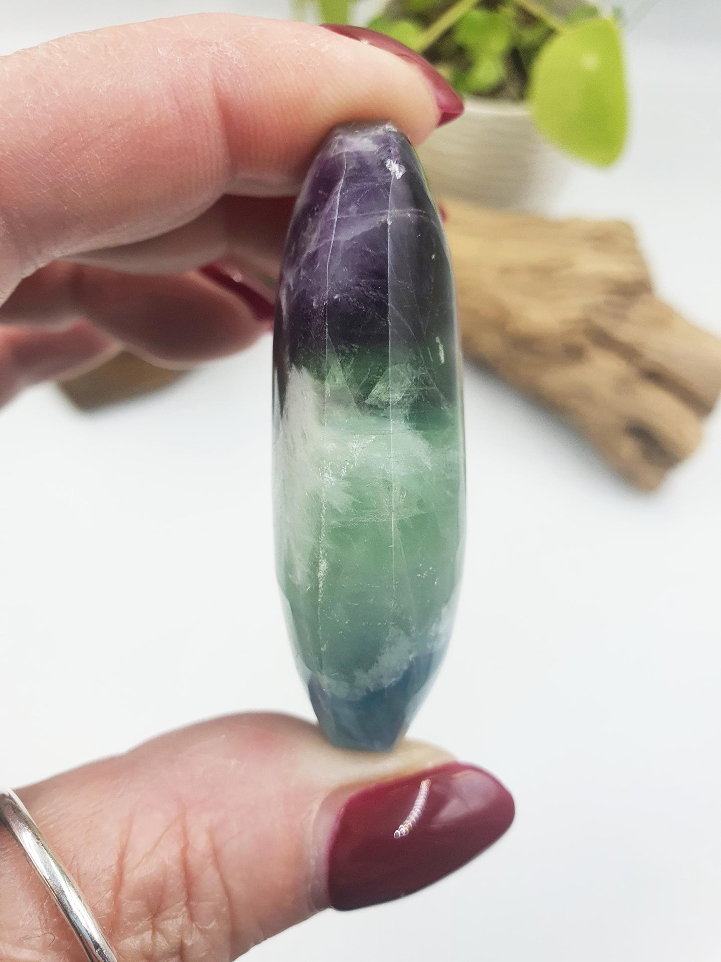 Feather Fluorite Palm / Feather Fluorite Palm Stone / Fluorite Palmstone / Meditation Palm - 60g