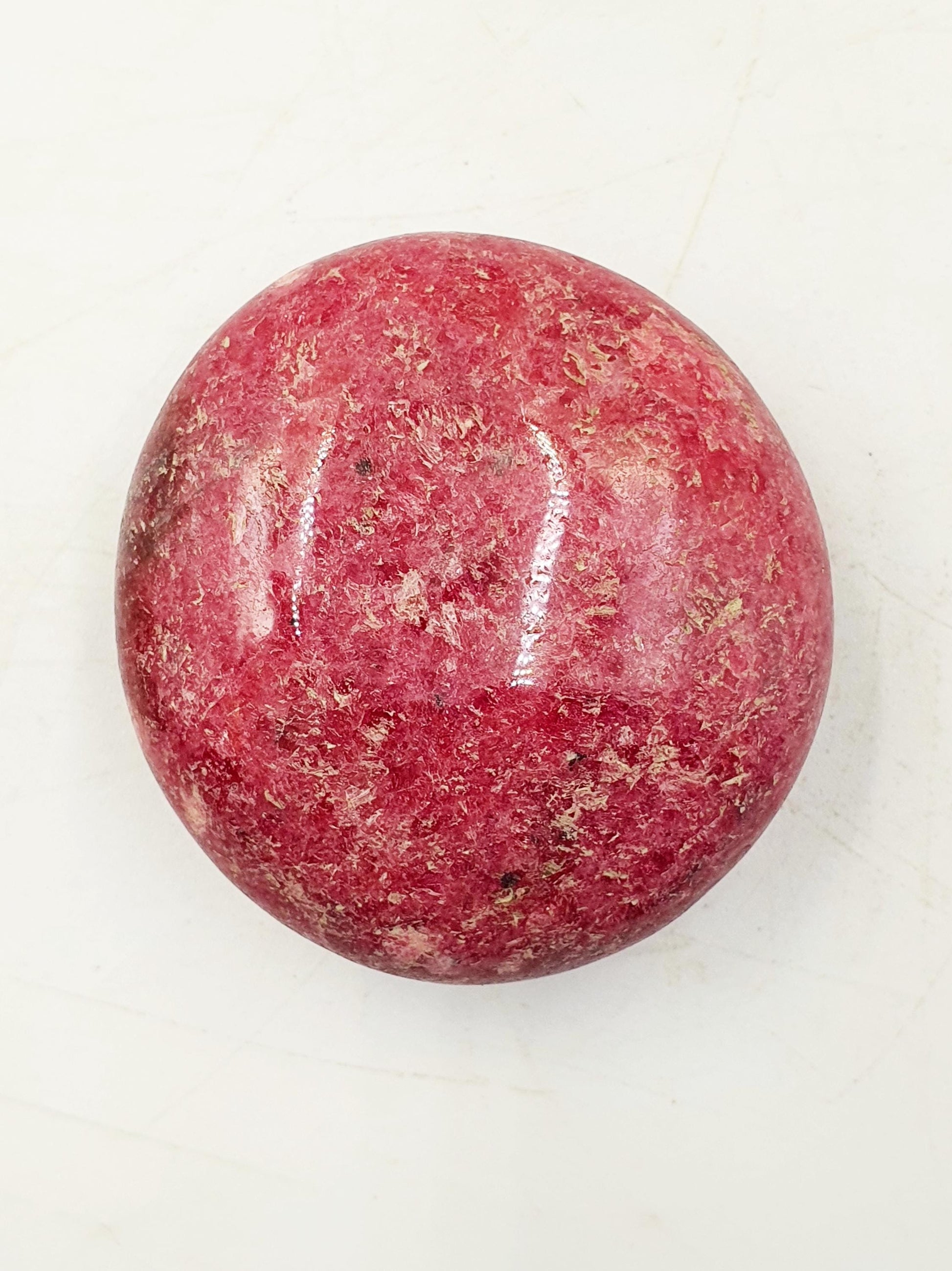 Round Rhodonite Palm Stone / Rhodonite Palm / Pocket Crystal / Meditation Palm / Reiki Crystal Palm - 95g