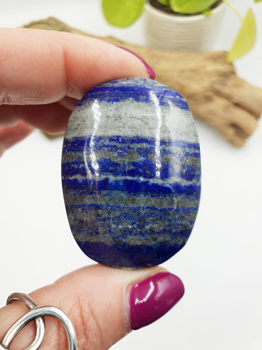 Beautiful Lapis Lazuli Palm / Lapis Lazuli Palmstone / Pocket Crystal / Meditation Palm / Lapis Reki Crystal Palm - 70g