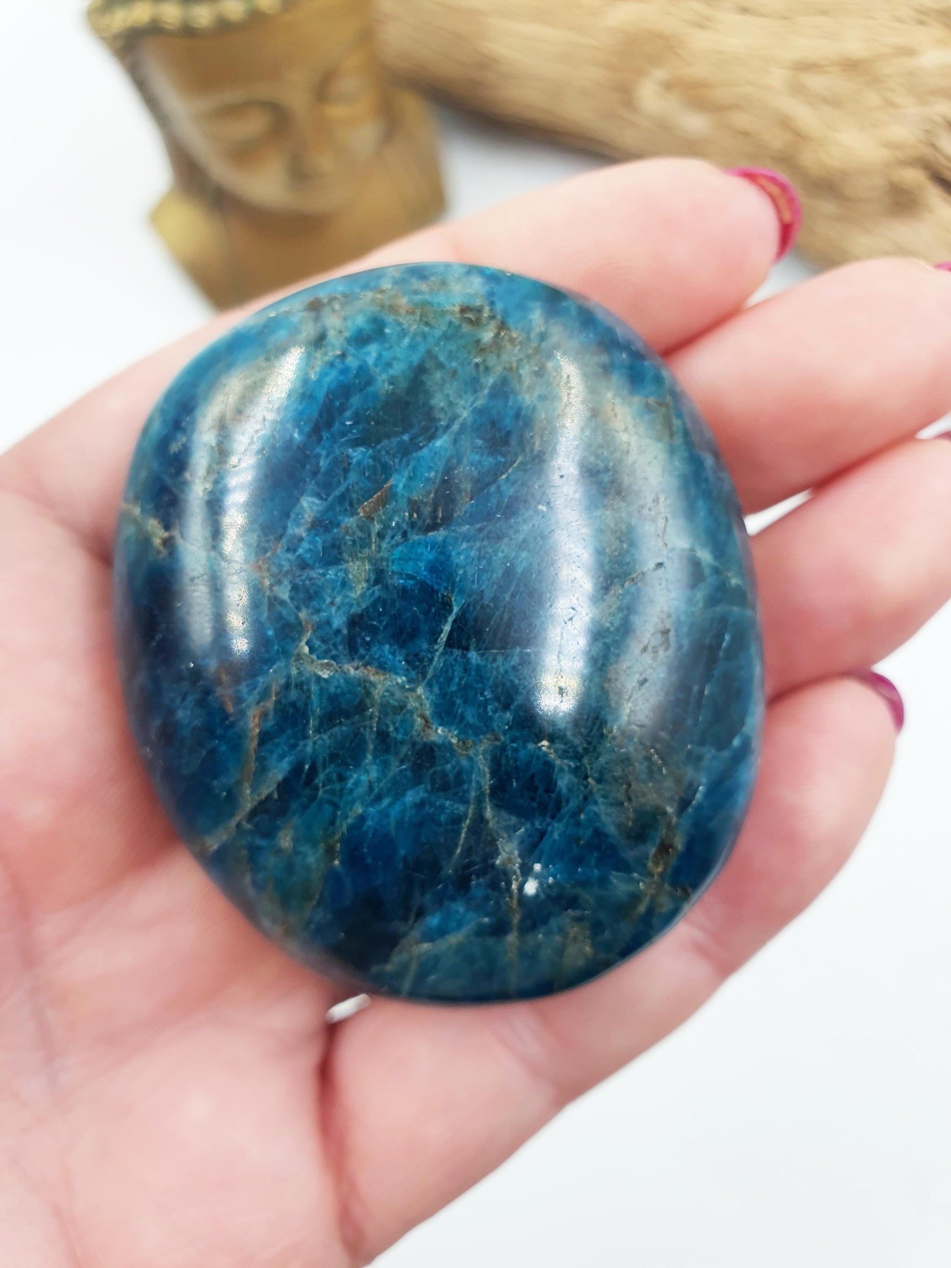 Large Blue Apatite Palm Stone / Blue Apatite Palmstone / Meditation Palm / Reiki Crystal Palm - 135g