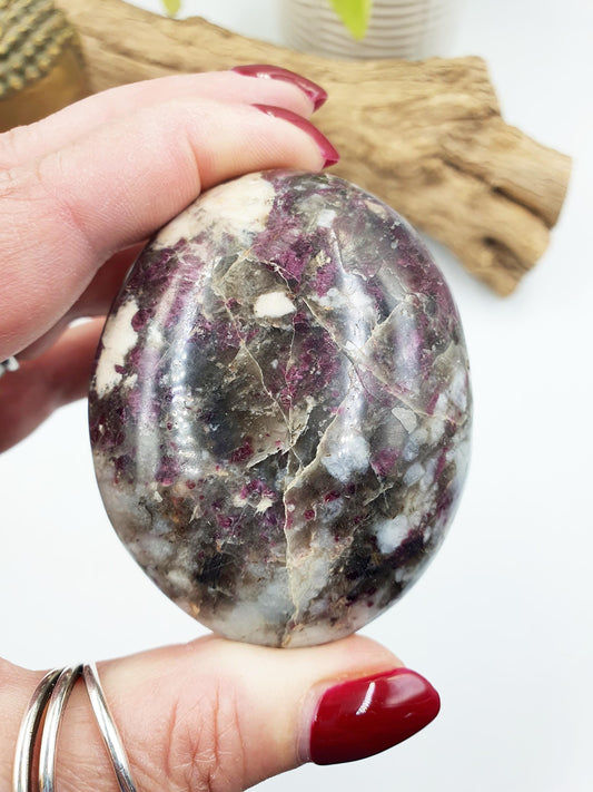 Beautiful Large Plum Tourmaline Palm / Plum Blossom Tourmaline Palm Stone / Pocket Stone / Meditation Palm - 165g