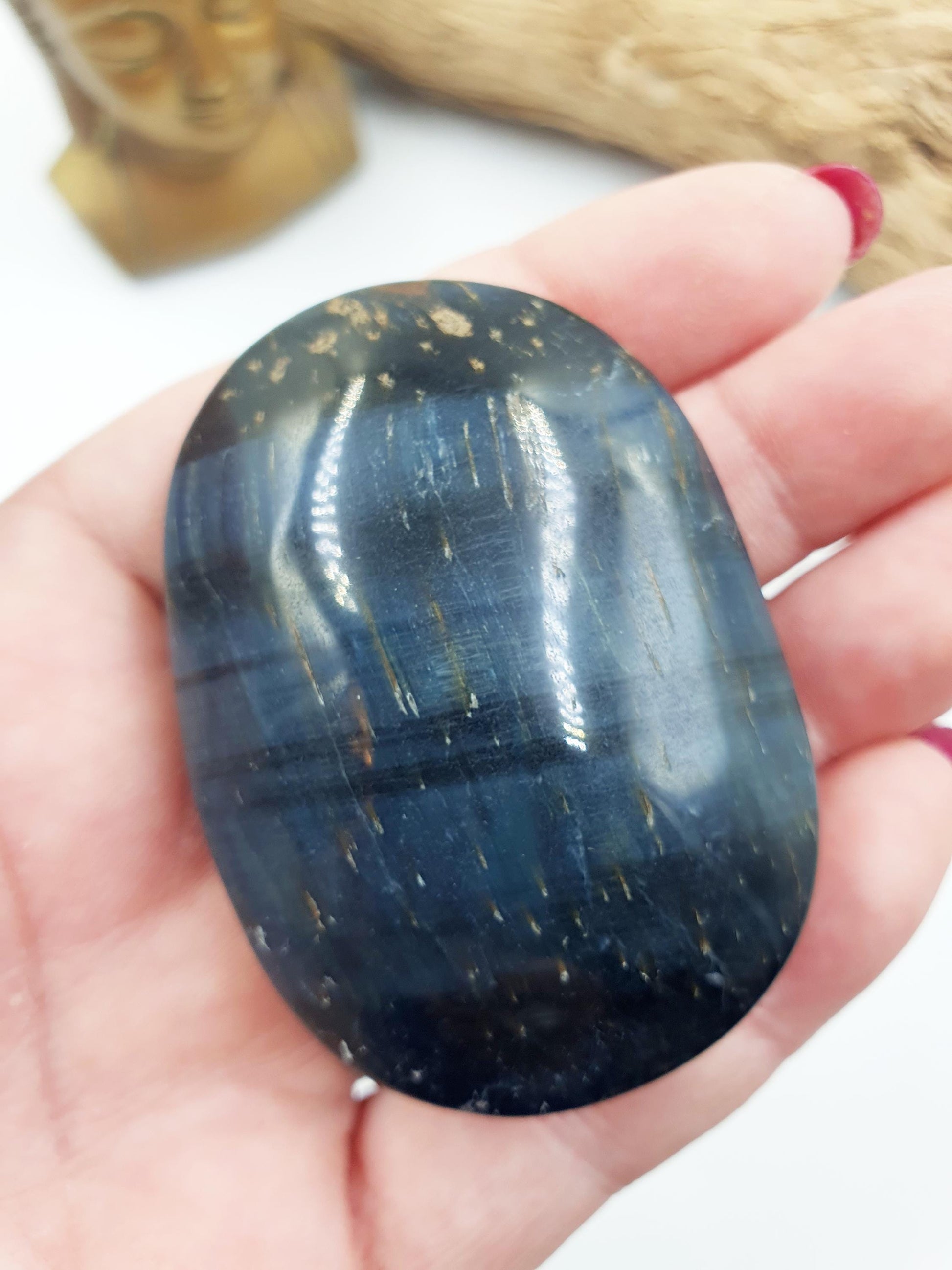 Flashy Blue Tiger's Eye Palm / Blue Tiger Eye Palm Stone / Pocket Crystal / Meditation Palm - 90g