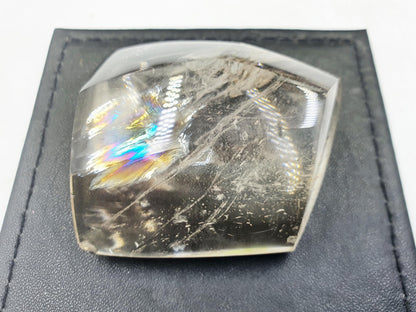 Clear Quartz Freeform with huge rainbow / Clear Quartz Chunk / Clear Quartz Piece - 135g