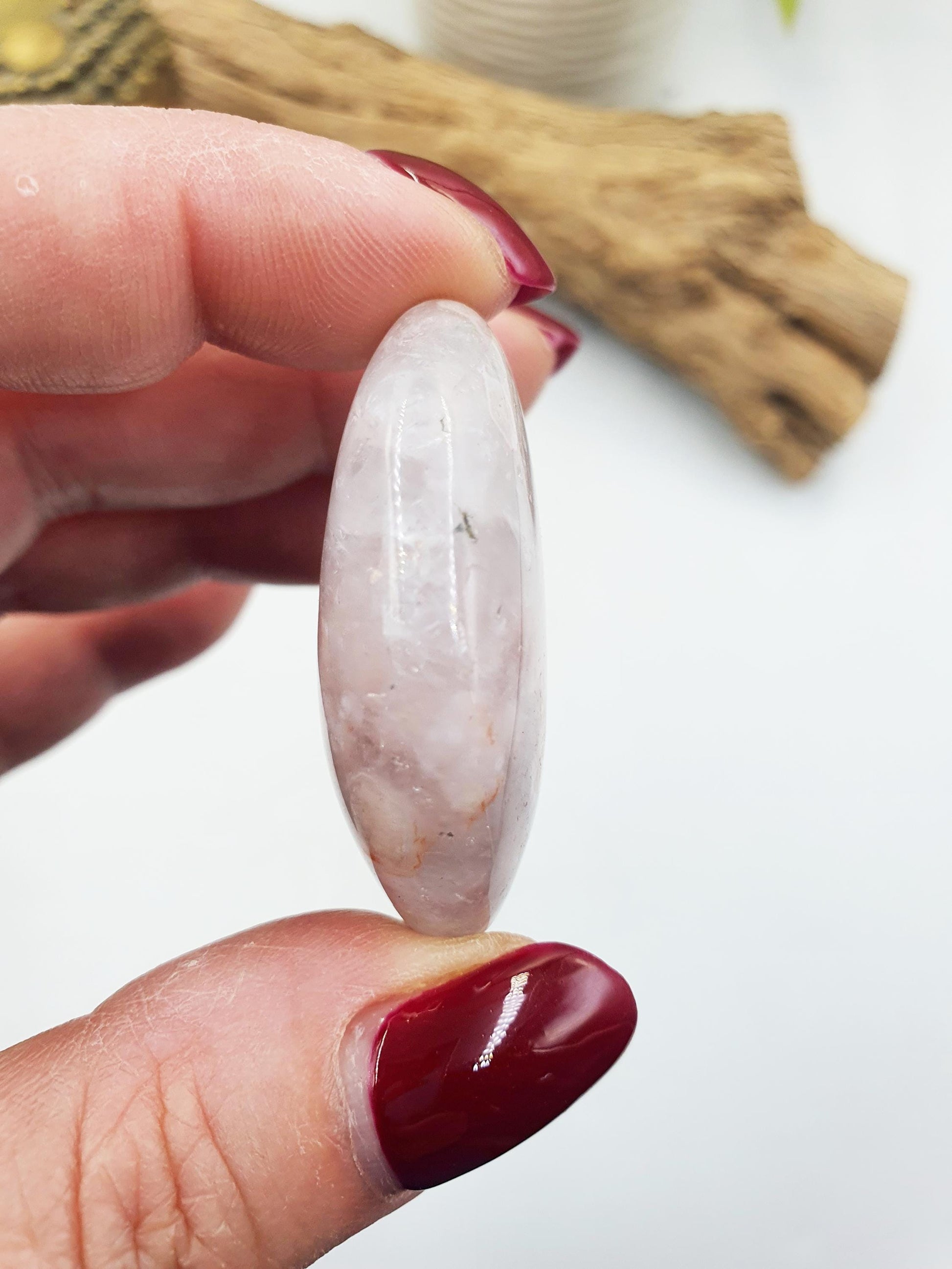 Pink Amethyst Palm / Pink Amethyst Palm Stone / Pocket Crystal / Meditation Palm - 35g
