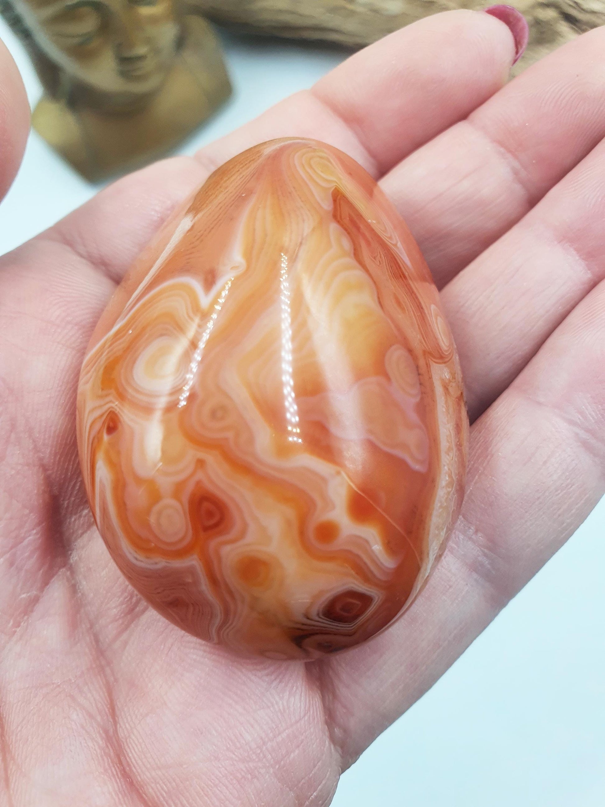Carnelian Palm Stone - Vitality & Creativity Healing Crystal - 90g