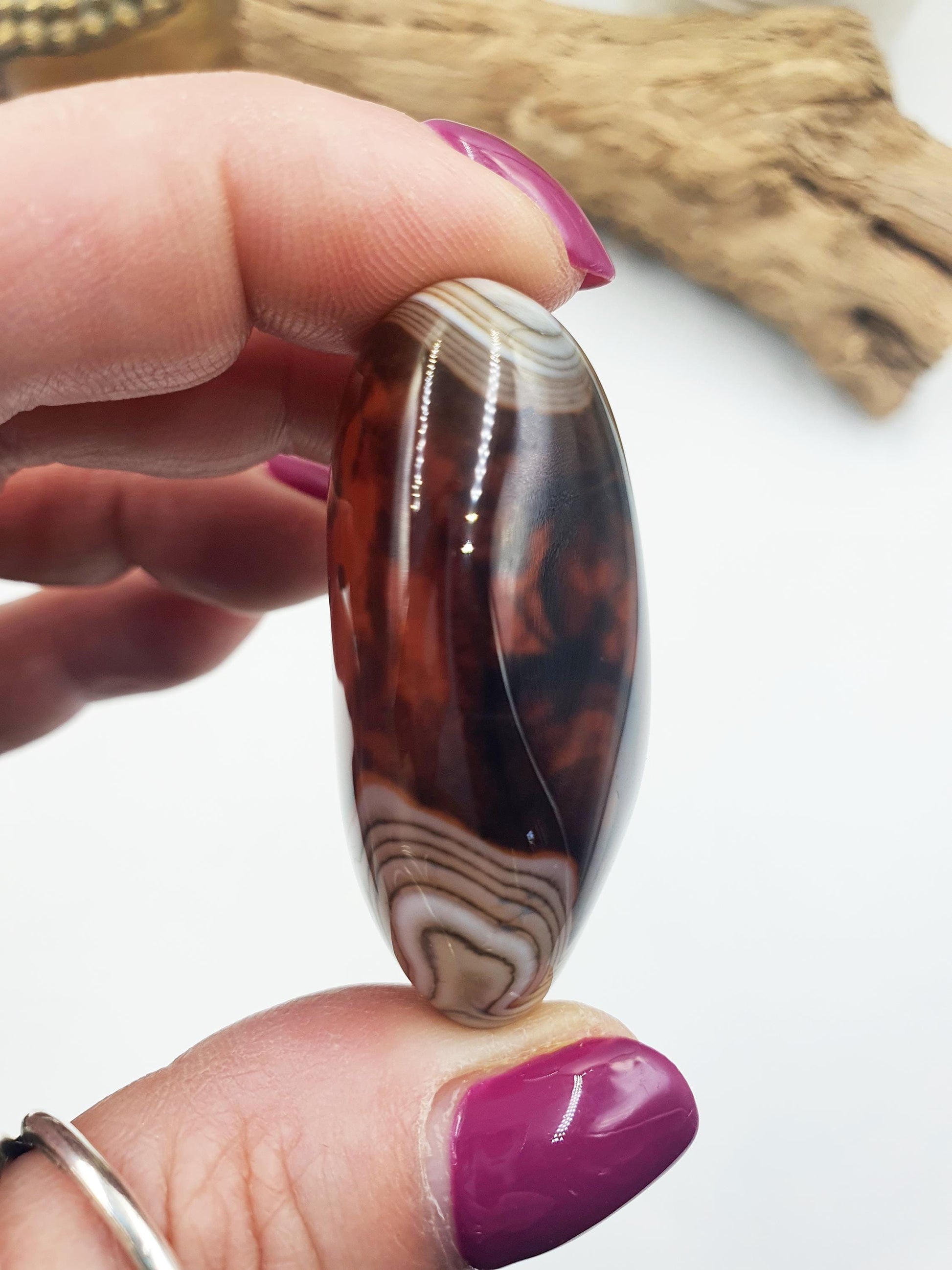 Sardonyx Palm Stone - Strength & Protection Healing - 50g