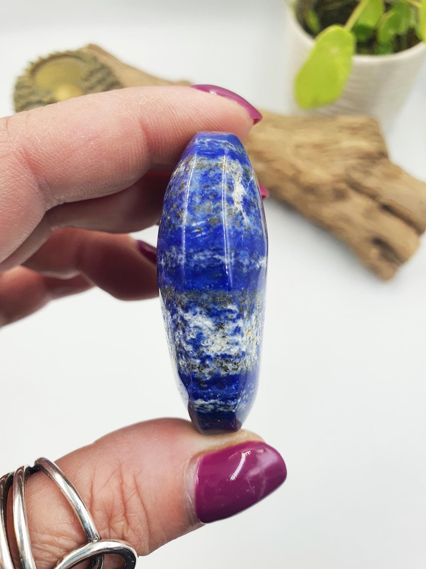 Lapis Lazuli Palm Stone - Wisdom & Truth Third Eye Chakra Crystal - 75g