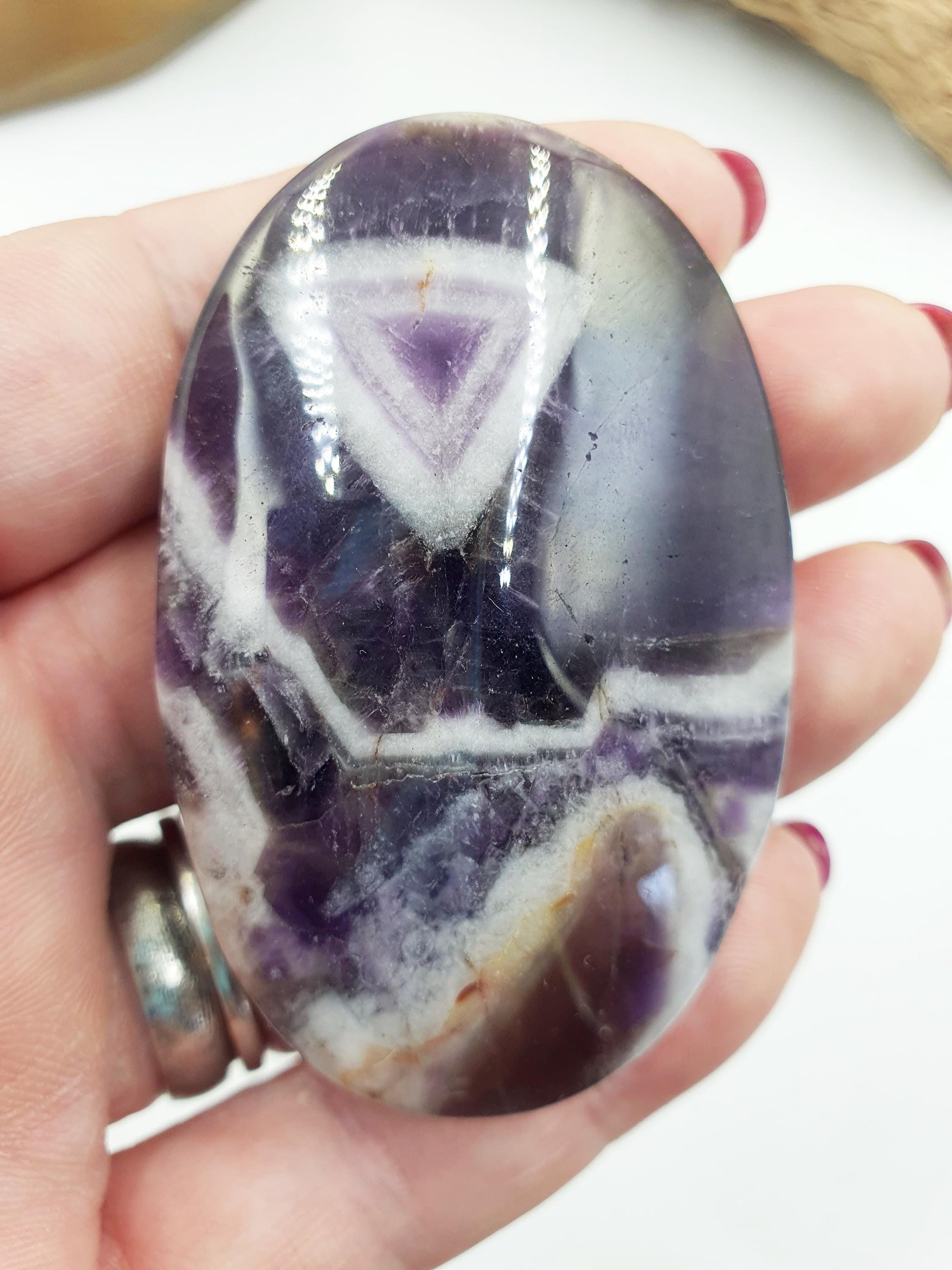Dream Amethyst Palm Stone - Intuition & Spiritual Protection Crystal - 75g