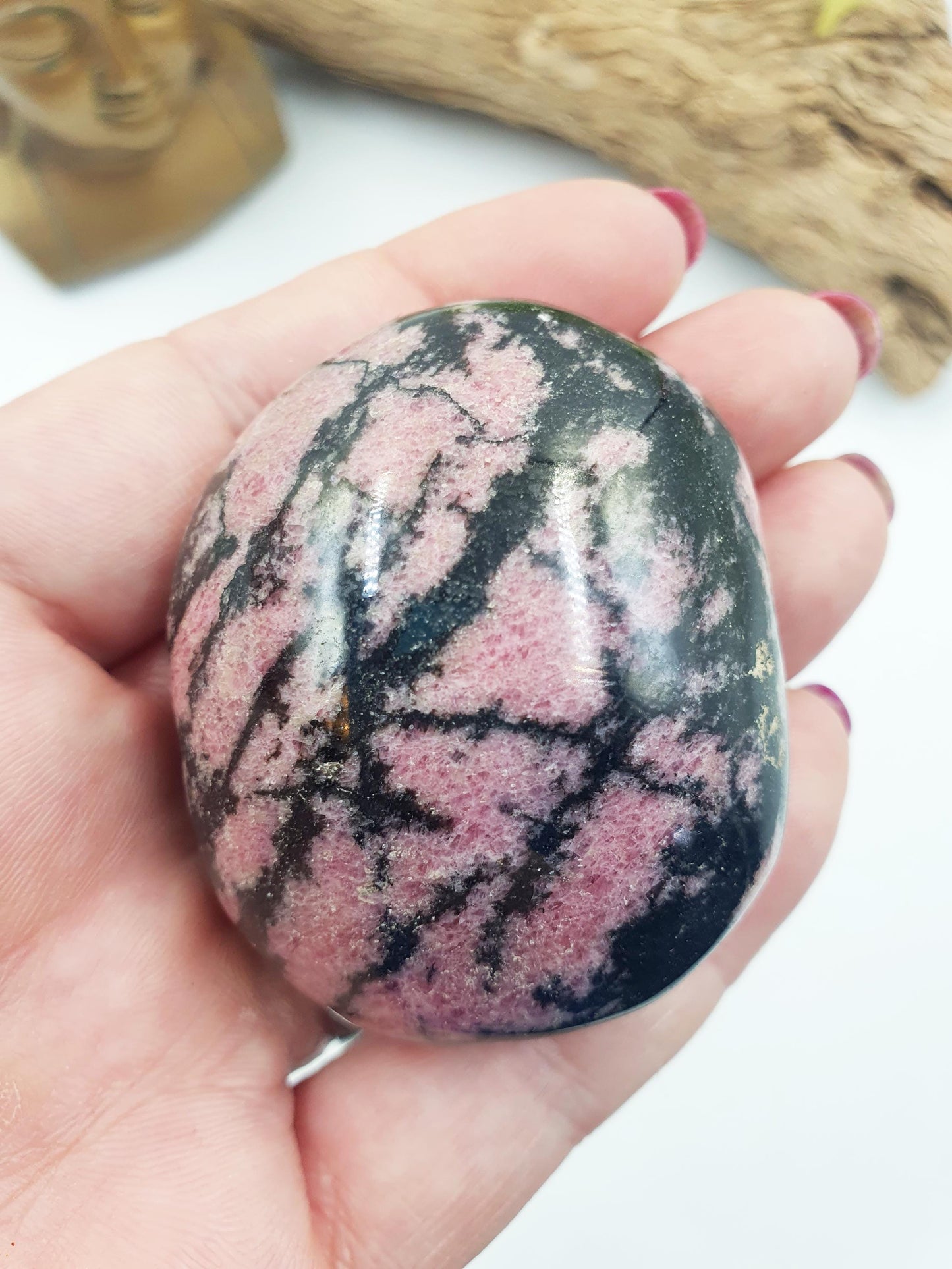 Rhodonite Palm Stone - Emotional Healing & Heart Chakra Crystal - 155g