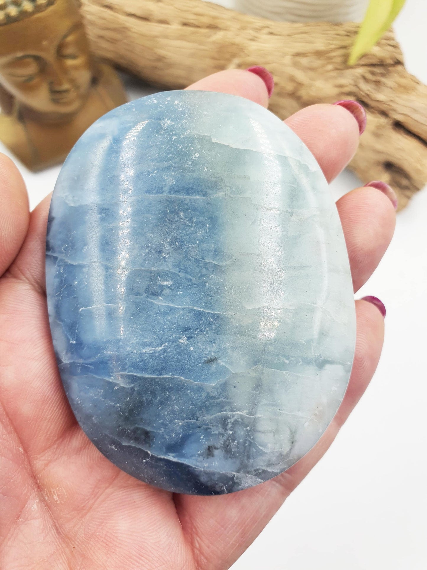 Large Aquamarine Palm Stone - Calming & Stress Relief Throat Chakra Crystal - 130g