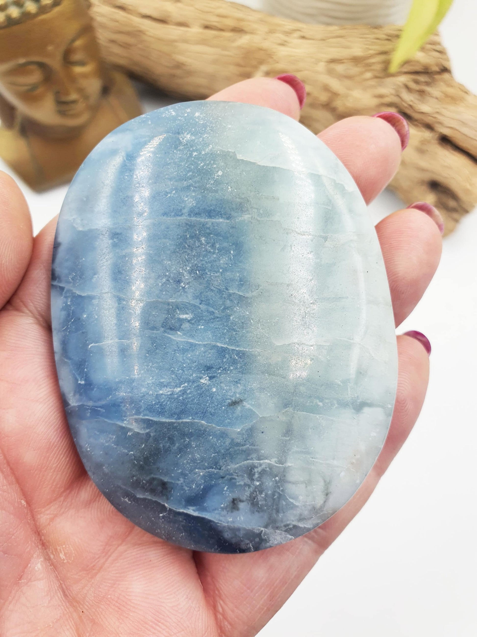 Large Aquamarine Palm Stone - Calming & Stress Relief Throat Chakra Crystal - 130g
