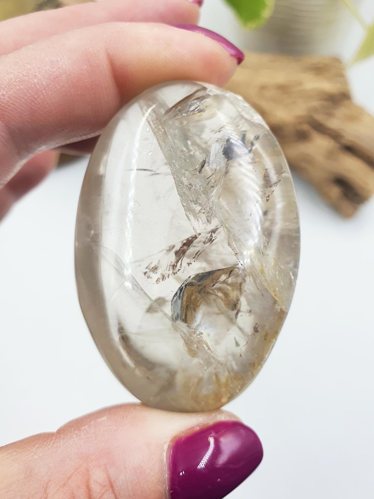 Unique Clear Quartz Palm with Golden Healer, large rainbow and shimmering inclusions / Clear Quartz Palm Stone / Meditation Palm - 70g