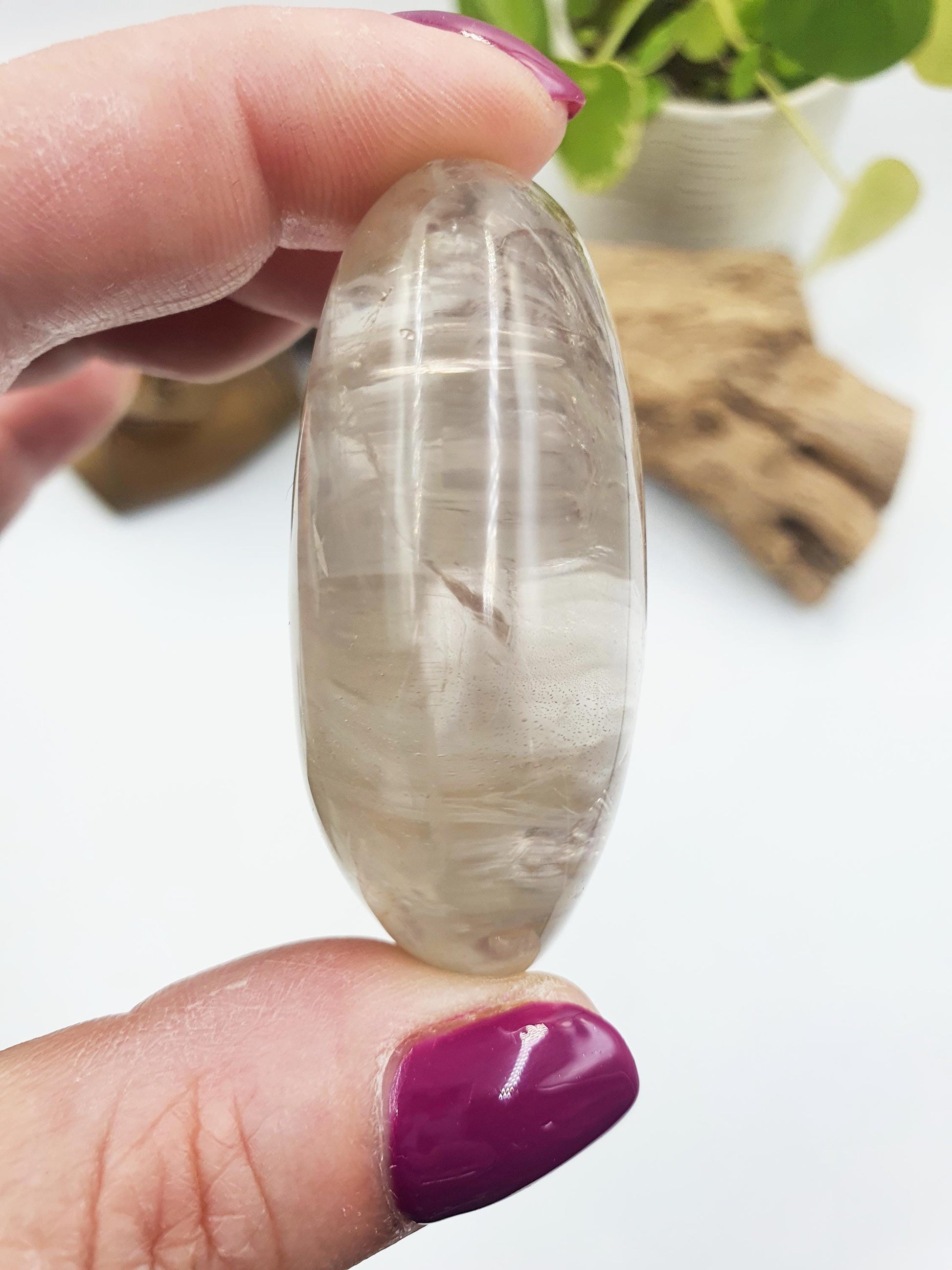 Unique Clear Quartz Palm with Golden Healer, large rainbow and shimmering inclusions / Clear Quartz Palm Stone / Meditation Palm - 70g