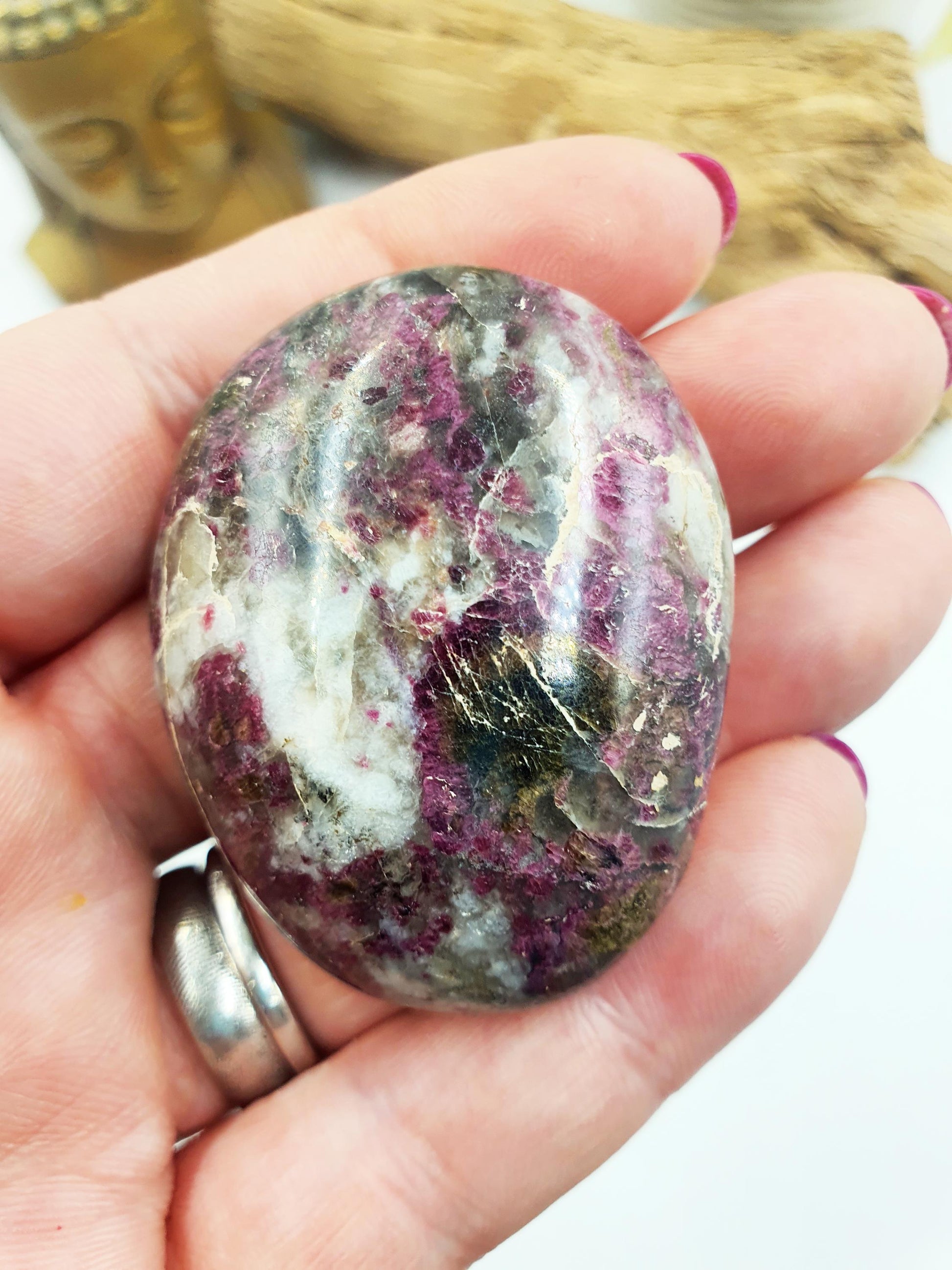 Cute Little Plum Tourmaline Palm / Plum Blossom Tourmaline Palm Stone / Pocket Stone / Meditation Palm - 55g