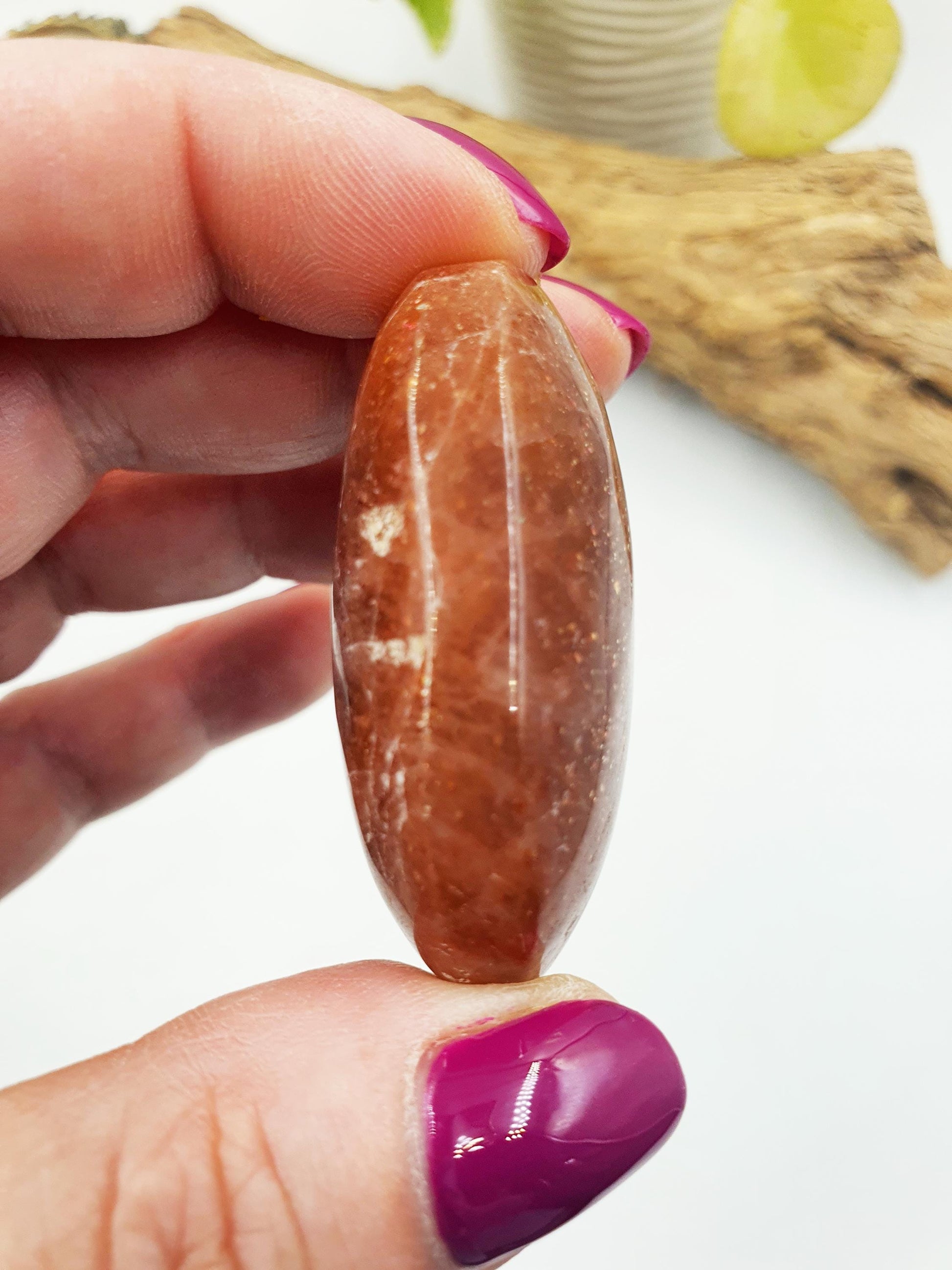 Cute Flashy Sunstone Palm / Sunstone Palm Stone / Sunstone Palmstone / Meditation Palm / Reiki Crystal Palm - 42g