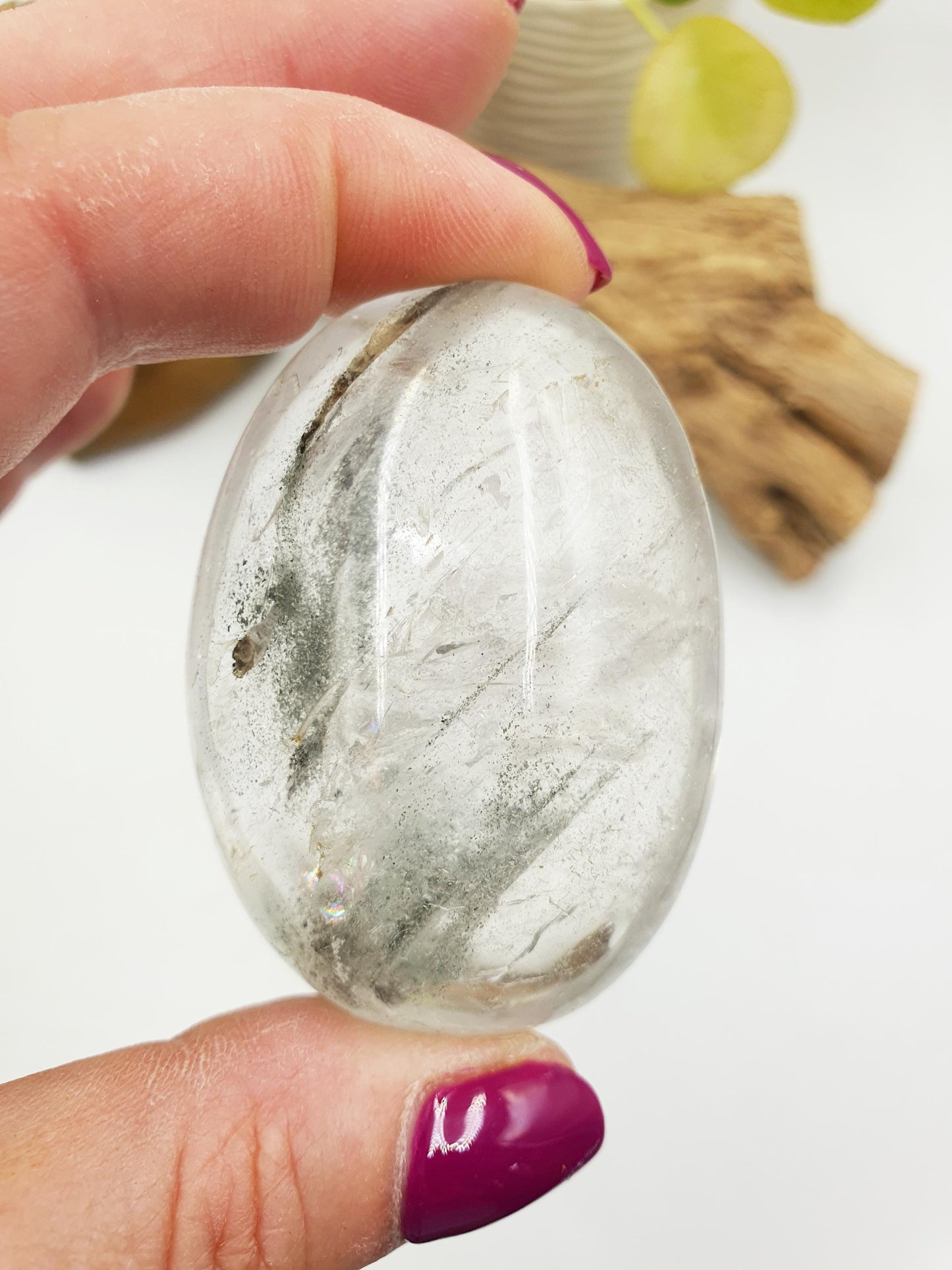 Clear Quartz Palm with unique and shimmering inclusions / Clear Quartz Palm Stone / Meditation Palm / Reiki Crystal Palm - 90g