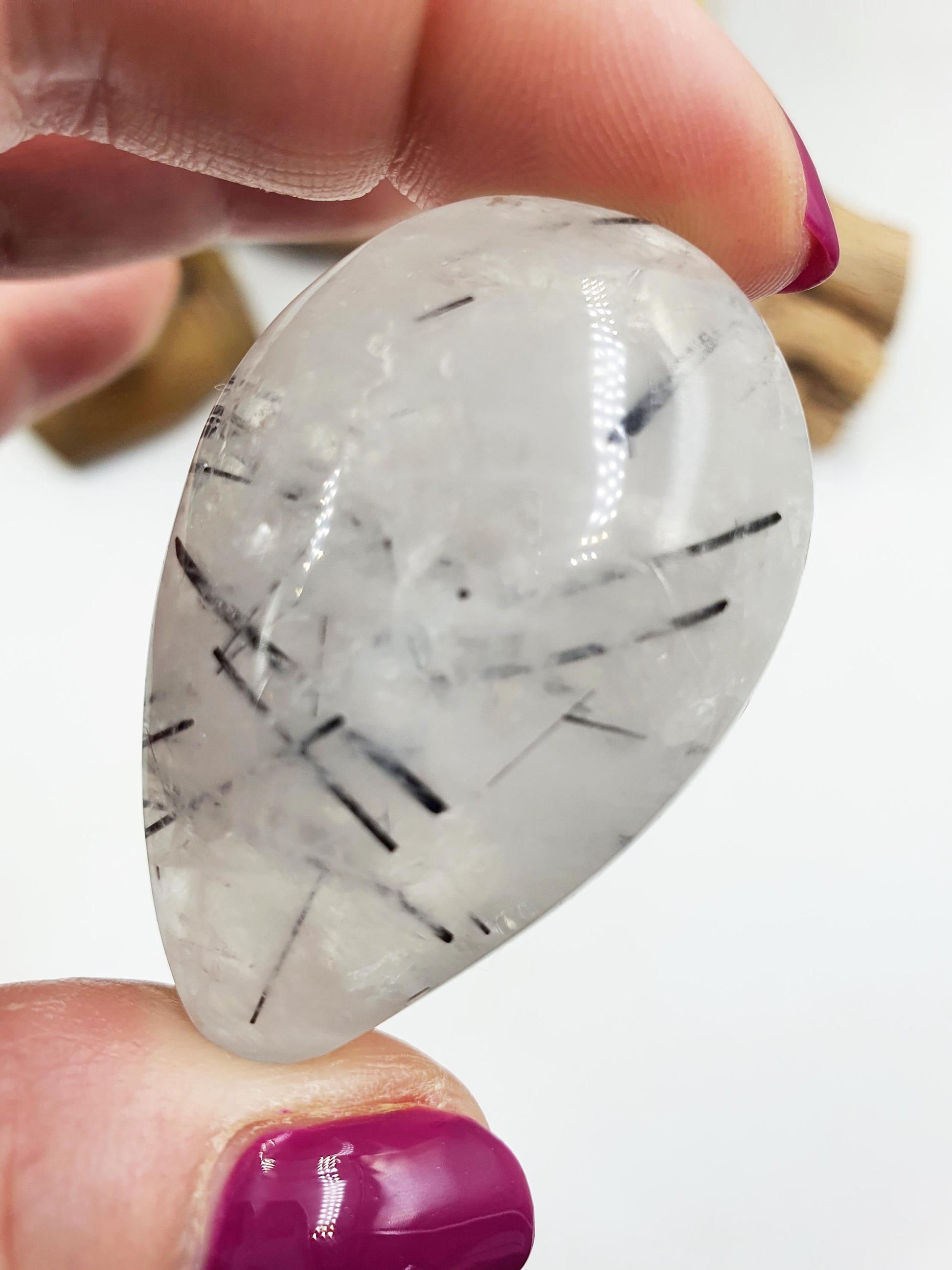 Sparkly Rutilated Quartz Palmstone / Rutile Quartz Yeardrop Palm / Rutilated Quartz Meditation Stone / Reiki Crystal - 35g