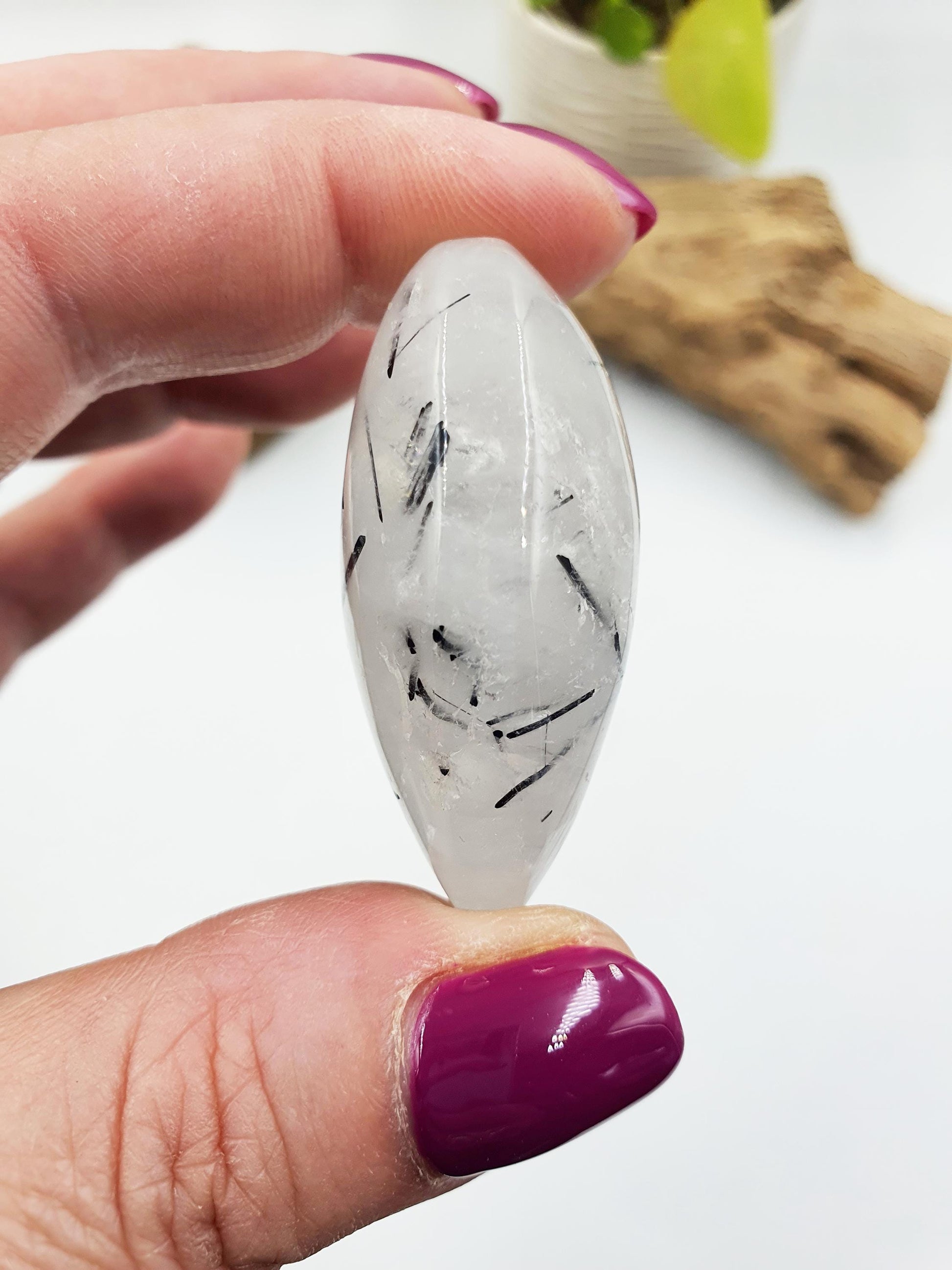 Sparkly Rutilated Quartz Palmstone / Rutile Quartz Yeardrop Palm / Rutilated Quartz Meditation Stone / Reiki Crystal - 35g