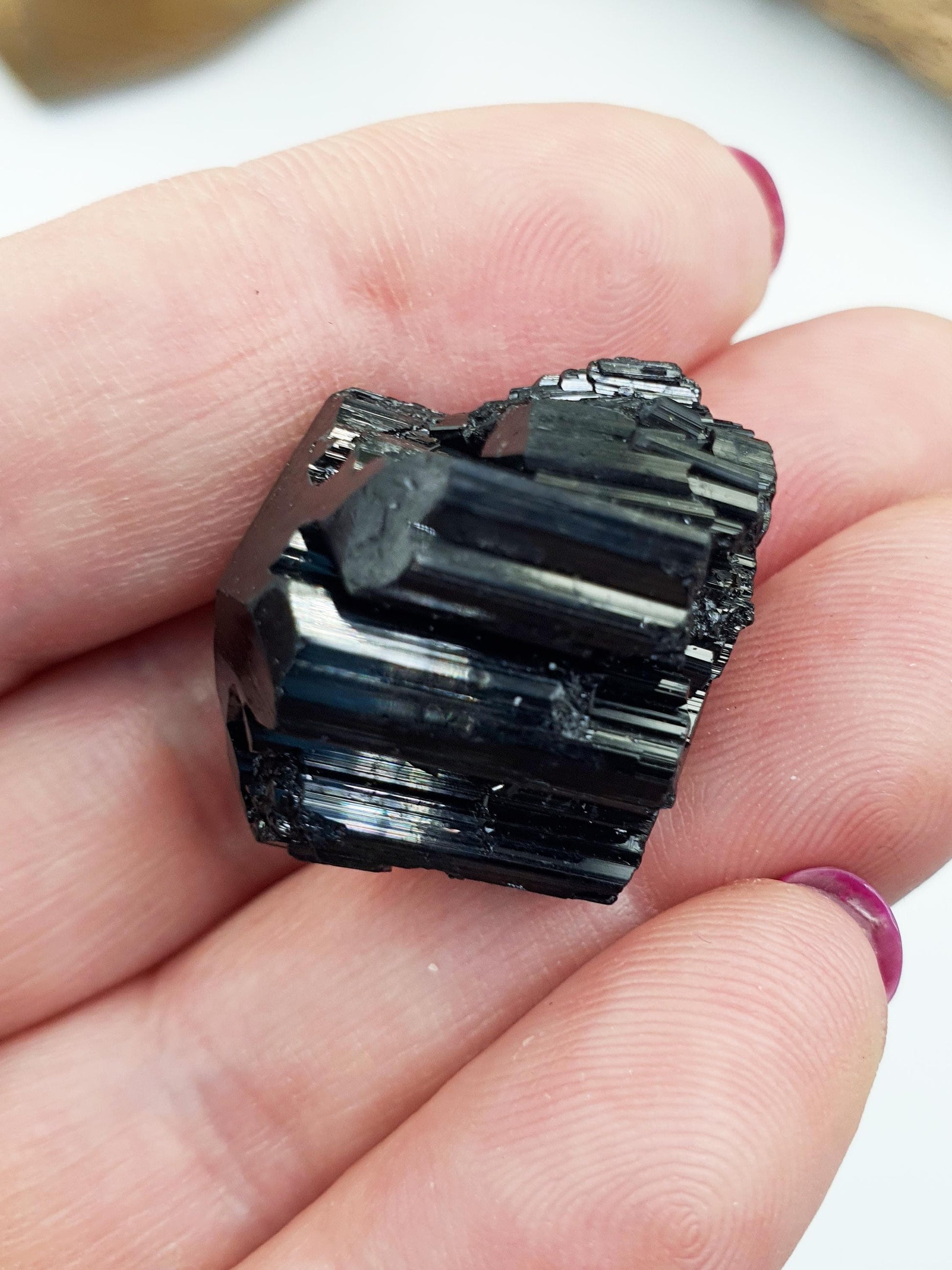High Grade Flashy Raw Black Tourmaline Piece / Raw Sparkly Tourmaline / Raw Crystal / Tourmaline Specimen / Pendant Making - 10g