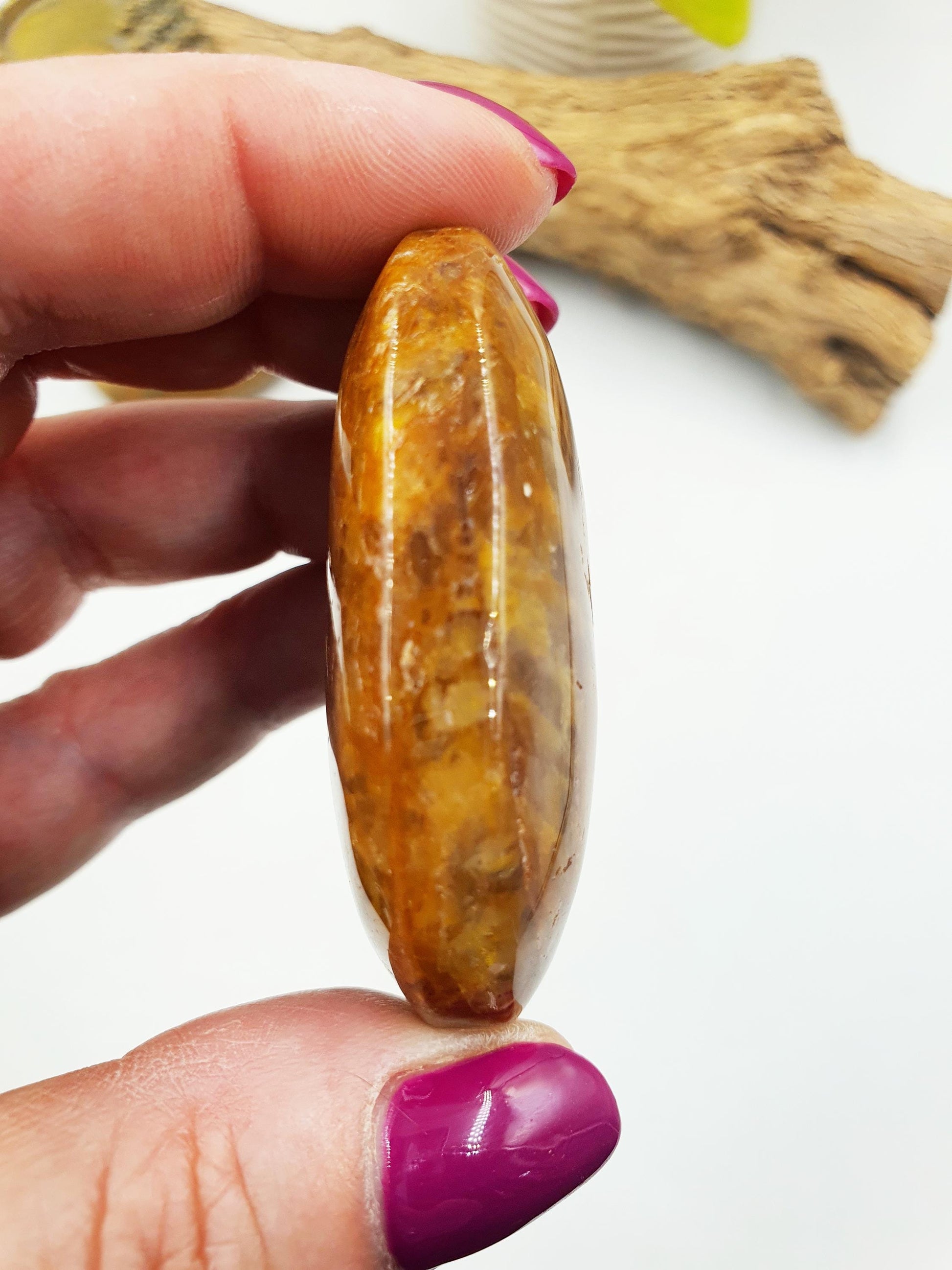 Beautiful Golden Healer Palm / Golden Healer Palm Stone / Hematoid Palm / Reiki Crystal Palm / Meditation Palm - 60g