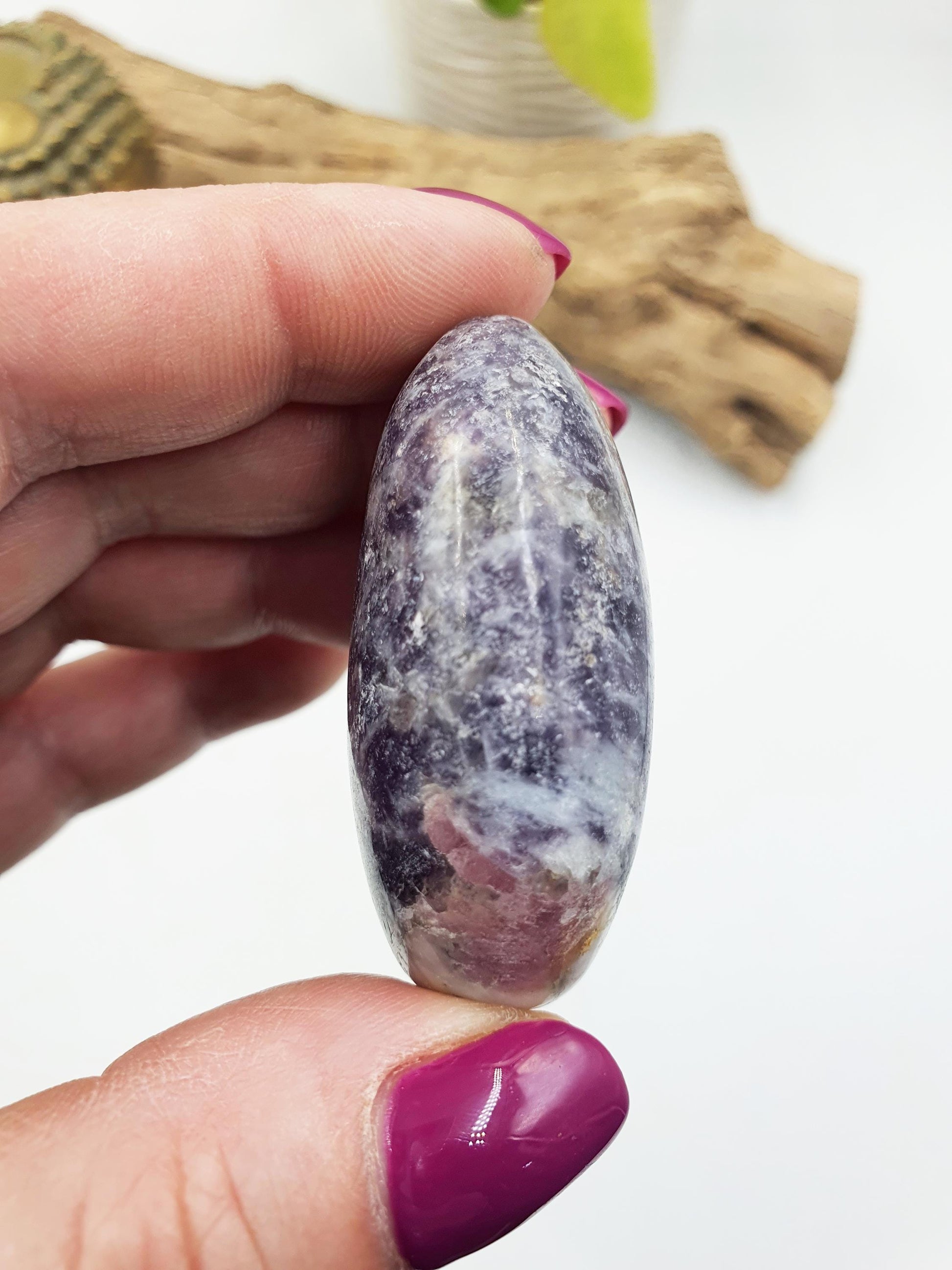 Sparkly Unicorn Stone Palm / Unicorn Palm Stone / Pegmatite Palm / Pocket Crystal / Meditation Palm - 55g
