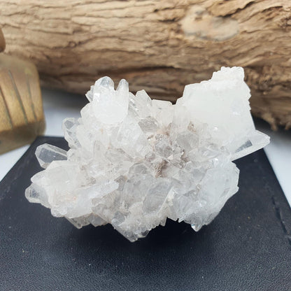 Cute Chrysanthemum Quartz Cluster / Raw Quartz Cluster / Mini Quartz Cluster - 88g