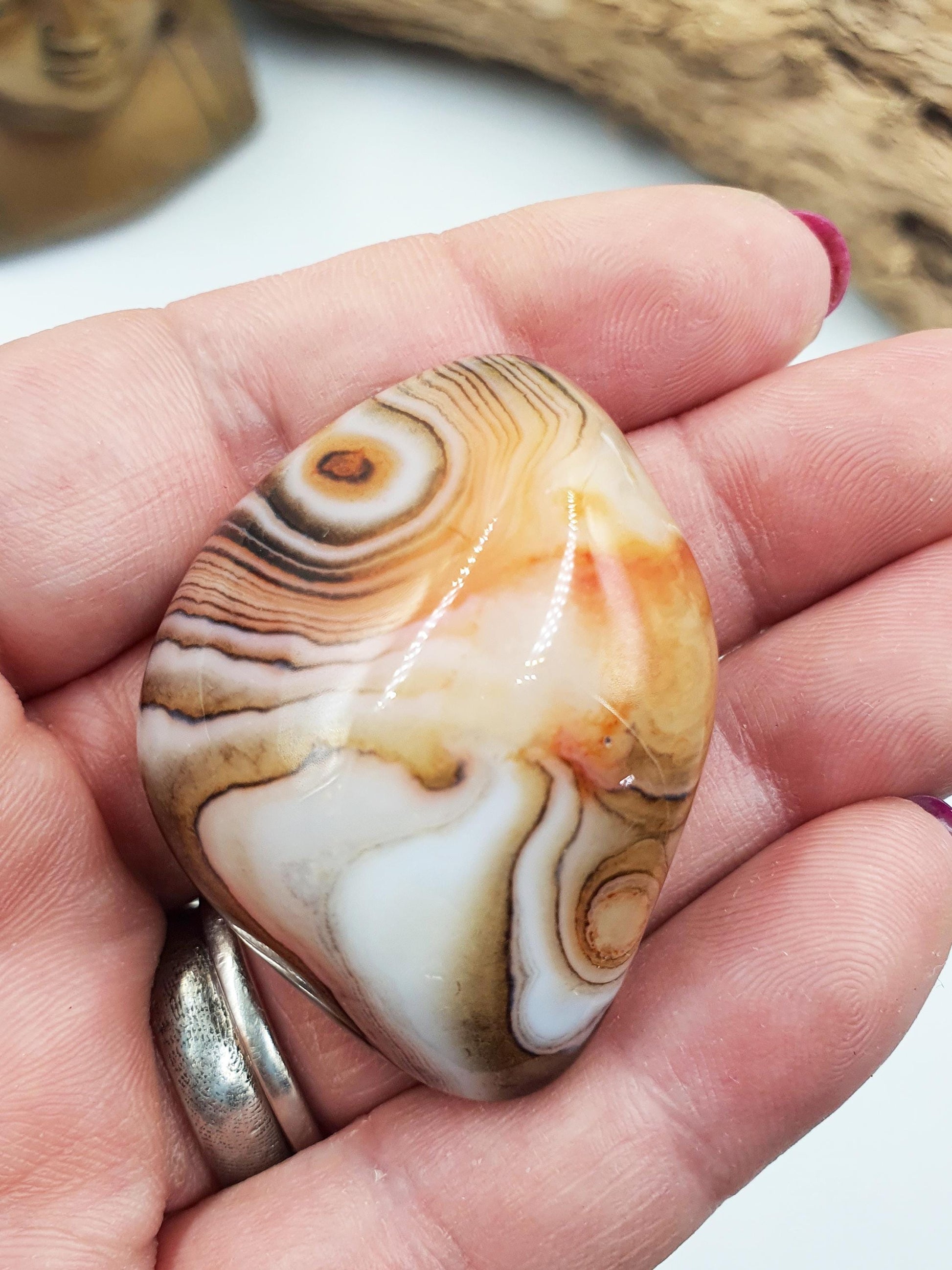 Beautiful Sardonyx Palm / Sardonyx Palm Stone / Healing Palm / Meditation Palm / Reiki Crystal / Banded Palm - 40g
