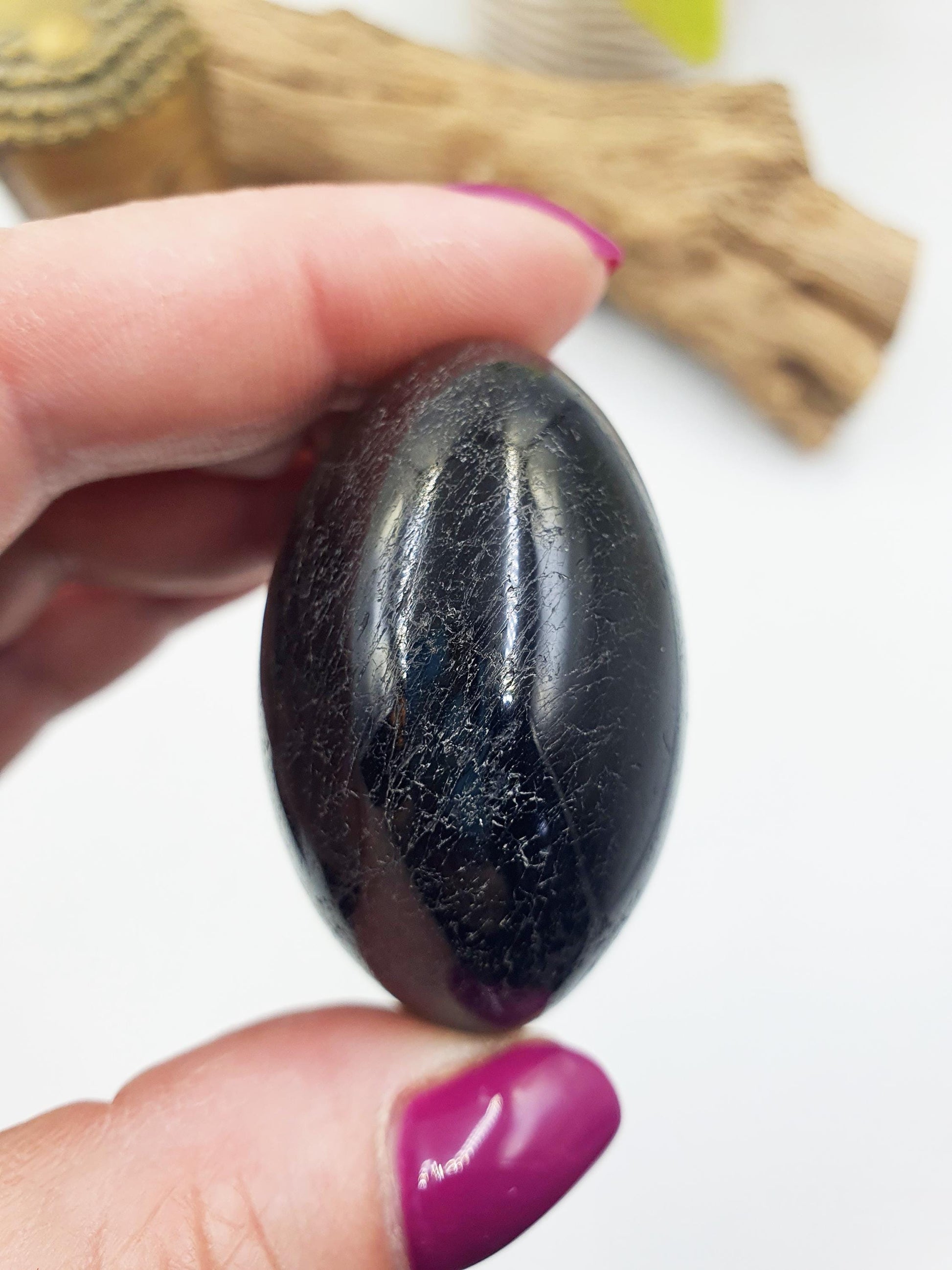 Black Tourmaline Palm / Tourmaline Palmstone / Meditation Palm / Reiki Crystal Palm - 95g