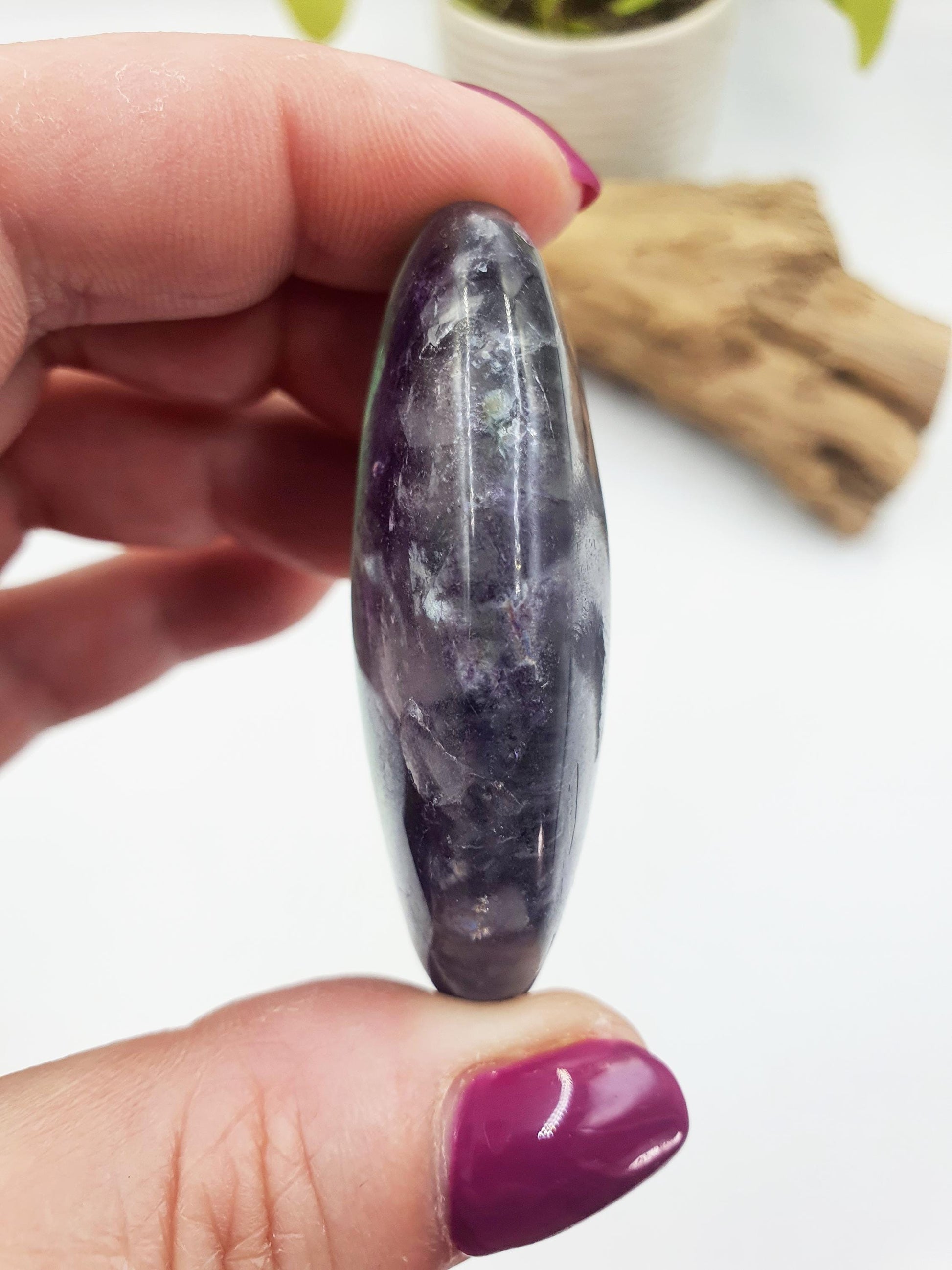 Beautiful Fluorite Palm with large rainbow / Fluorite Palm Stone / Purple and Green Fluorite Palm Stone / Reiki Crystal Palm - 60g