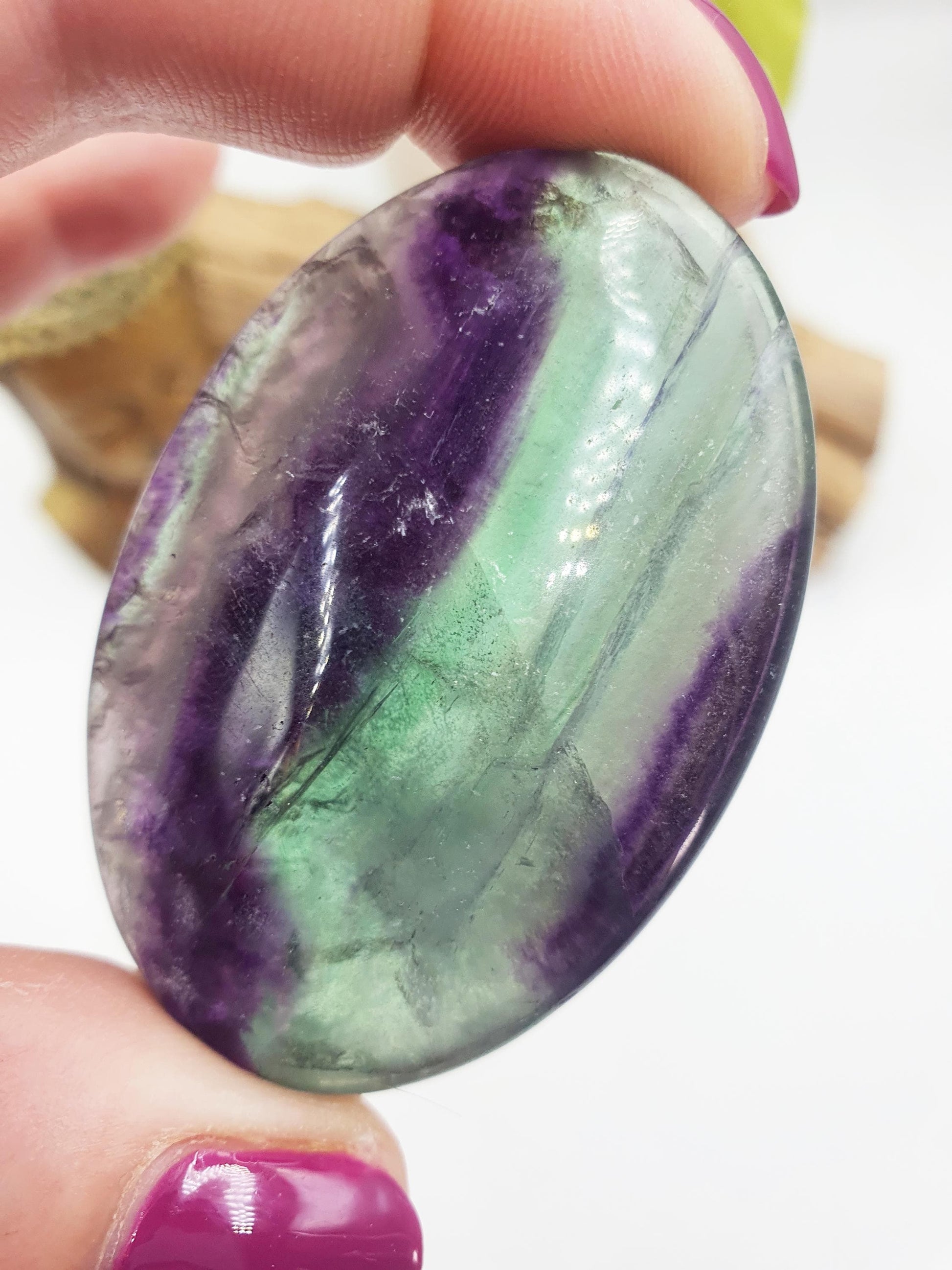 Beautiful Fluorite Palm with large rainbow / Fluorite Palm Stone / Purple and Green Fluorite Palm Stone / Reiki Crystal Palm - 60g