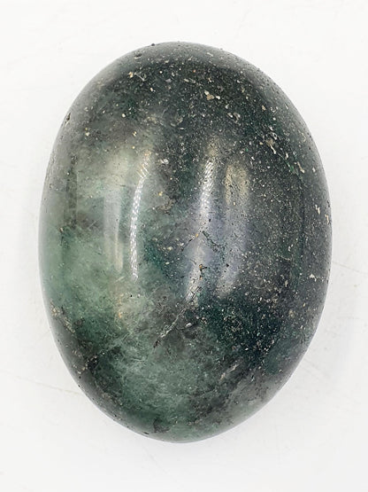 Green Fuchsite Palm Stone - Heart Chakra & Emotional Healing Crystal - 145g